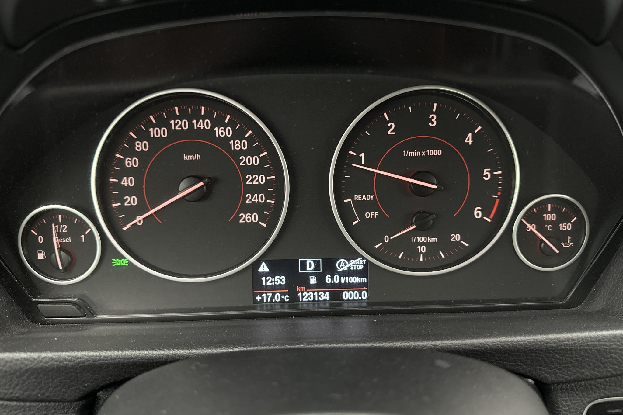 BMW 320d xDrive Sedan, F30 (190hk) - 123 130 km - Automaattinen - valkoinen - 2016