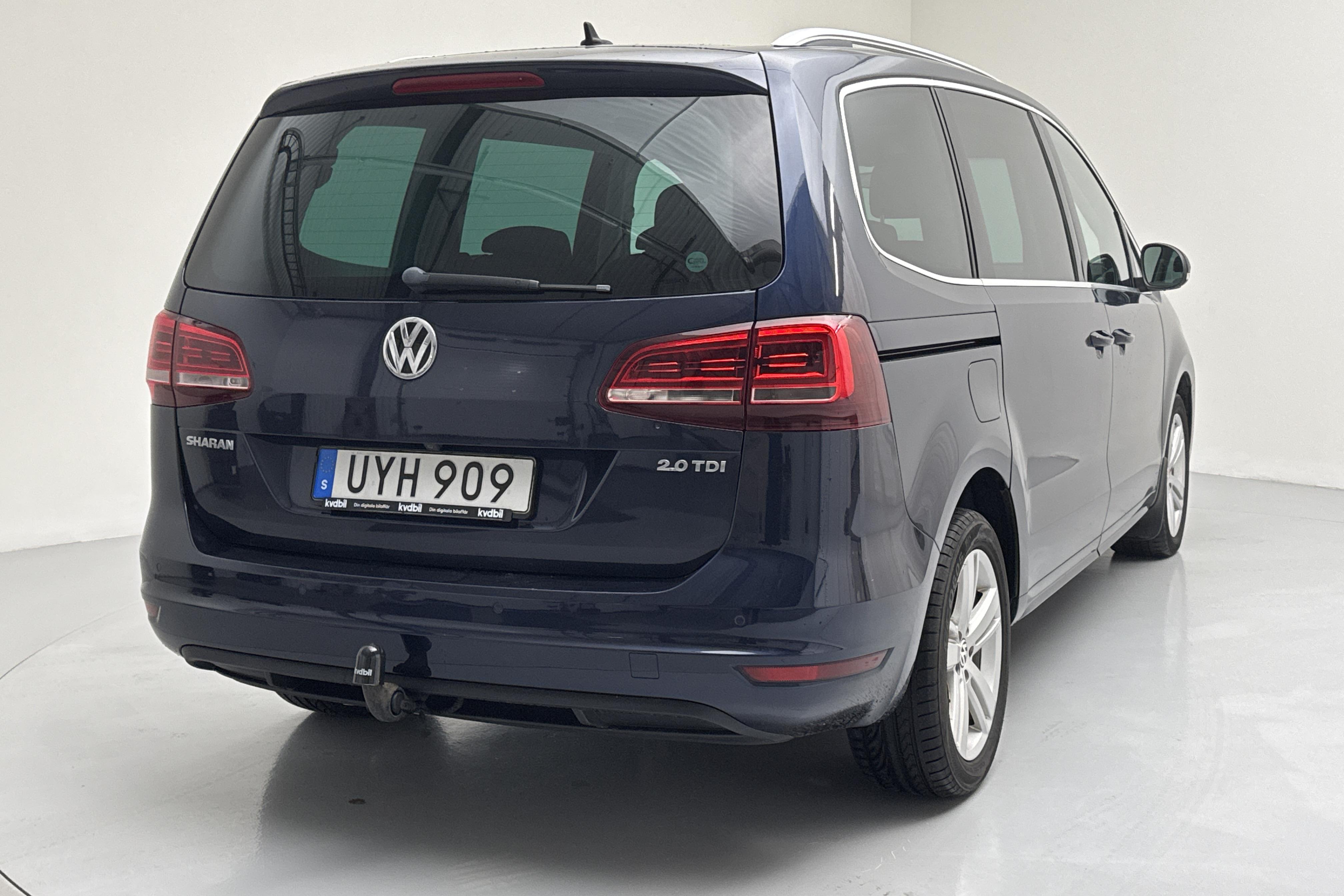 VW Sharan 2.0 TDI (150hk) - 20 563 mil - Manuell - Dark Blue - 2016