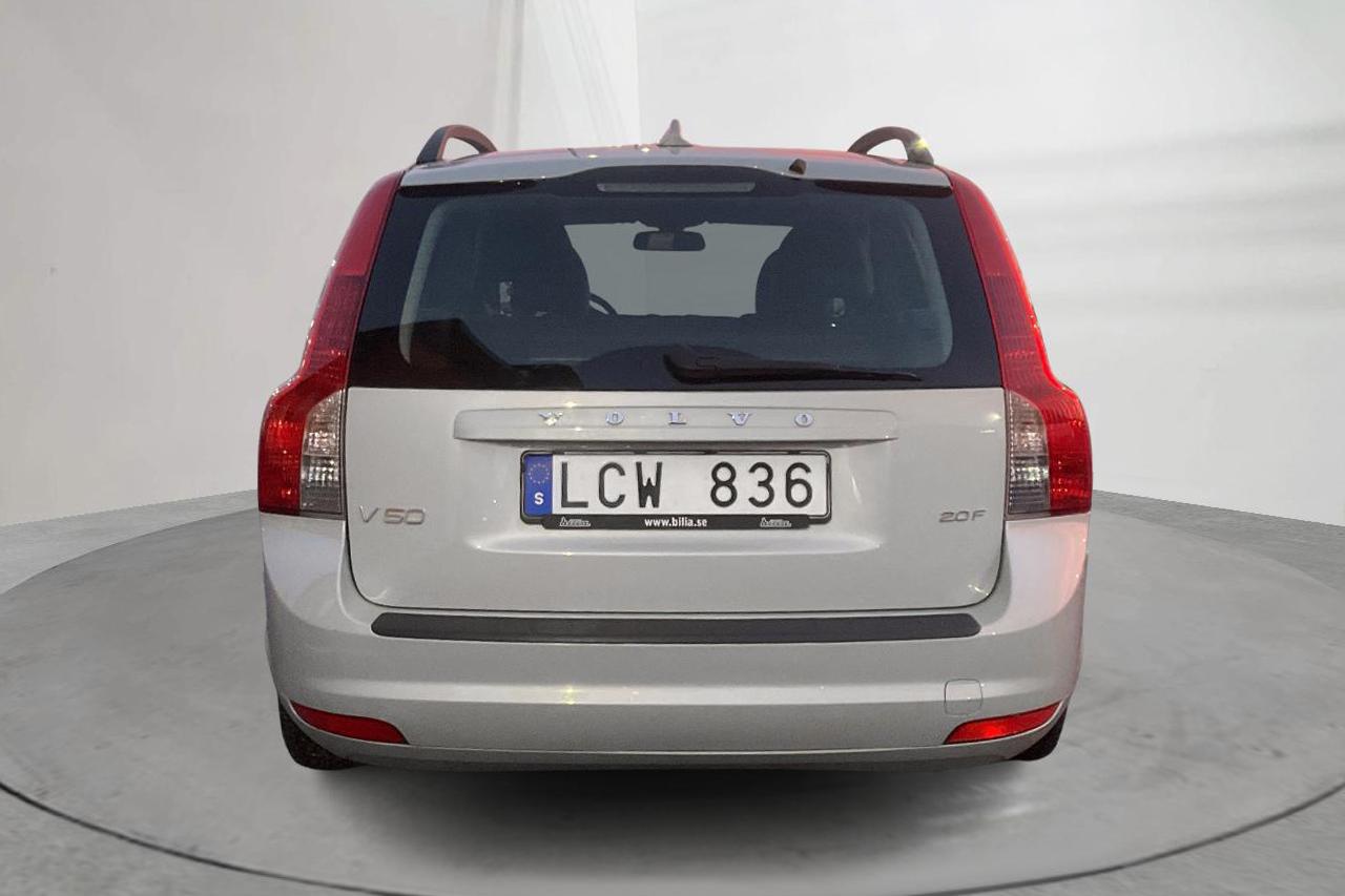 Volvo V50 2.0F (145hk) - 238 780 km - Manualna - biały - 2011