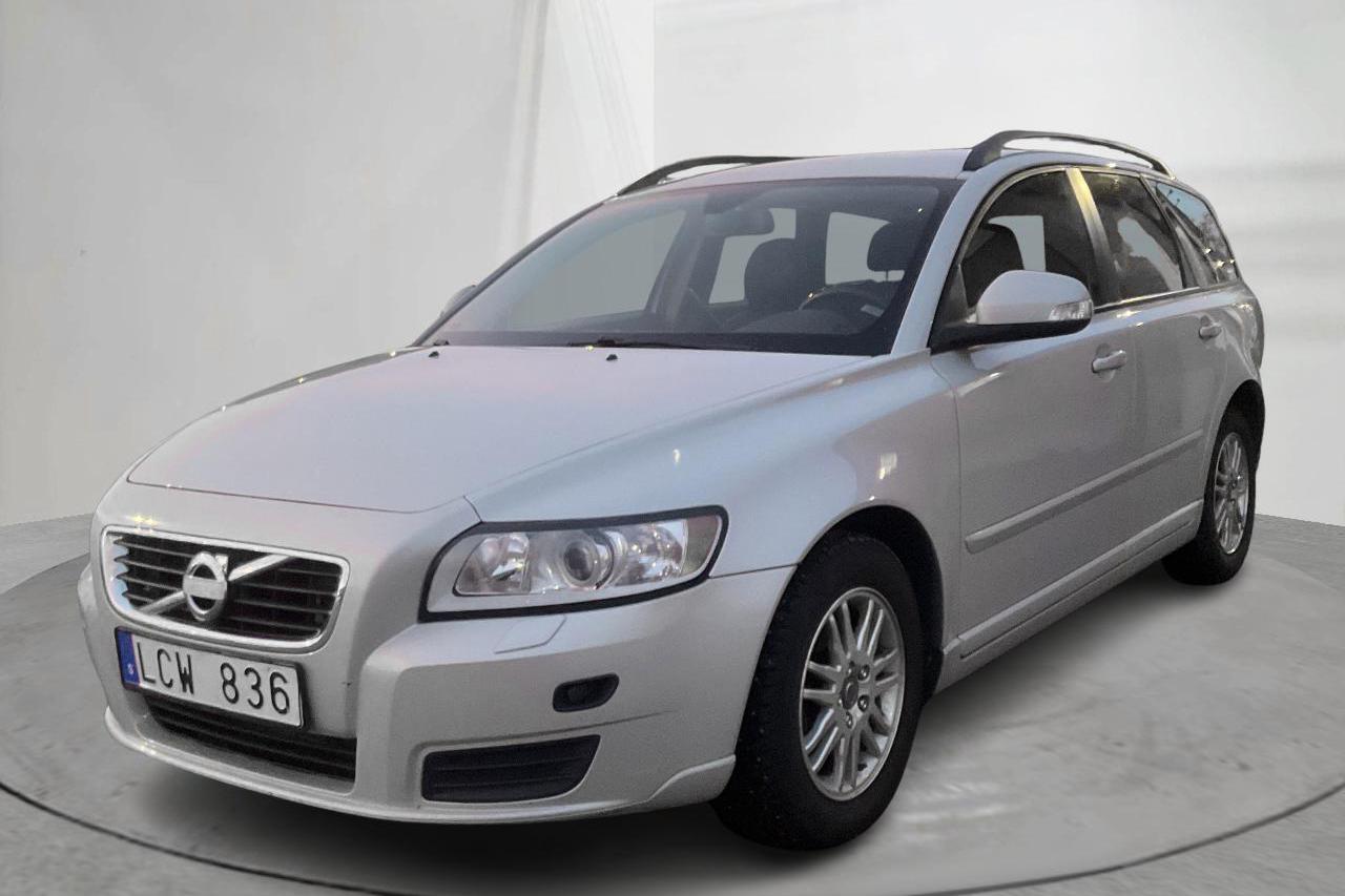 Volvo V50 2.0F (145hk) - 238 780 km - Manual - white - 2011