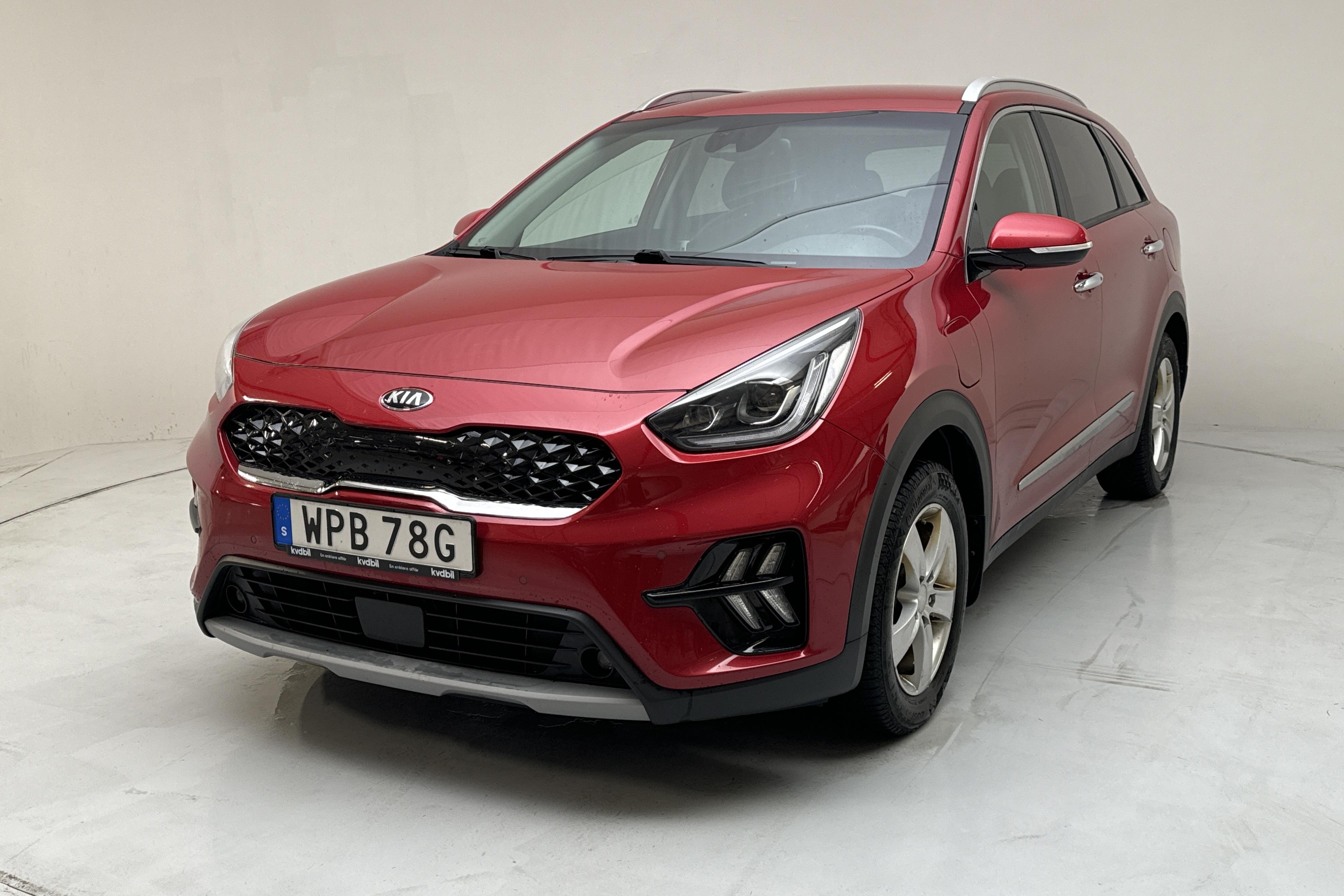 KIA Niro Plug-in Hybrid 1.6 (141hk) - 132 670 km - Automaattinen - punainen - 2021