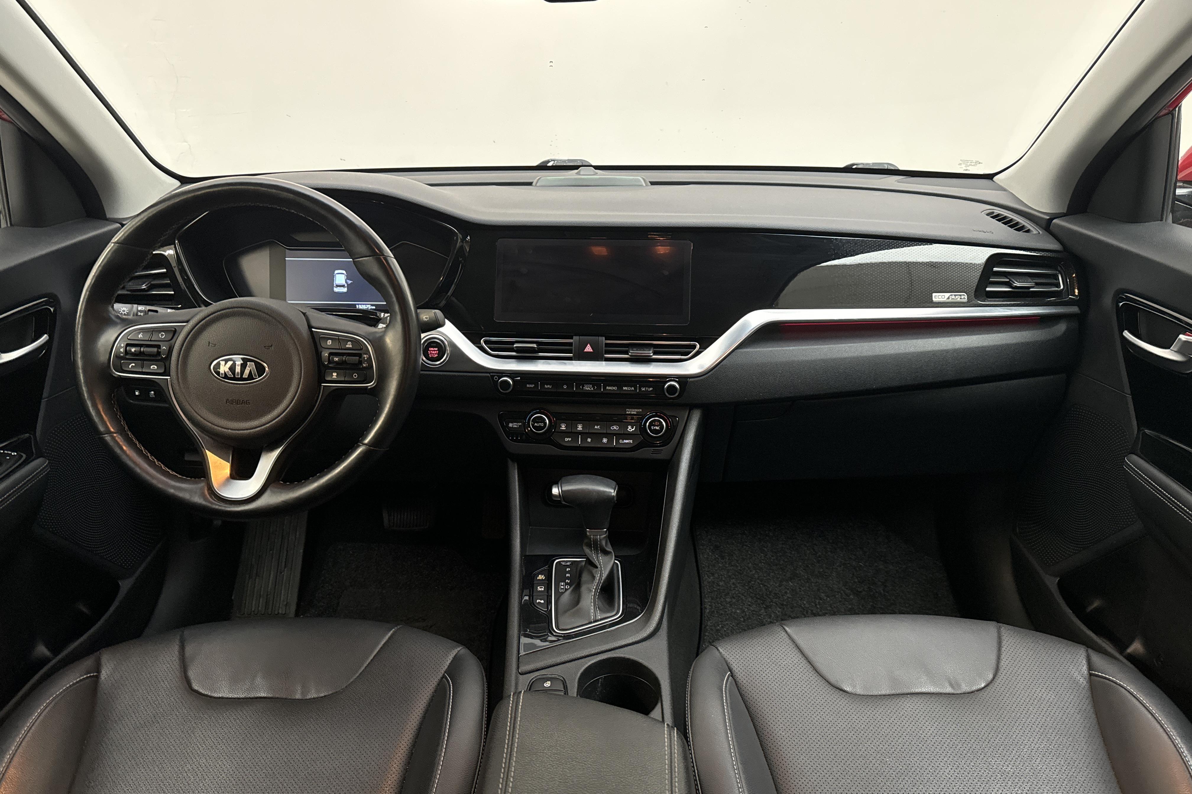 KIA Niro Plug-in Hybrid 1.6 (141hk) - 132 670 km - Automaattinen - punainen - 2021