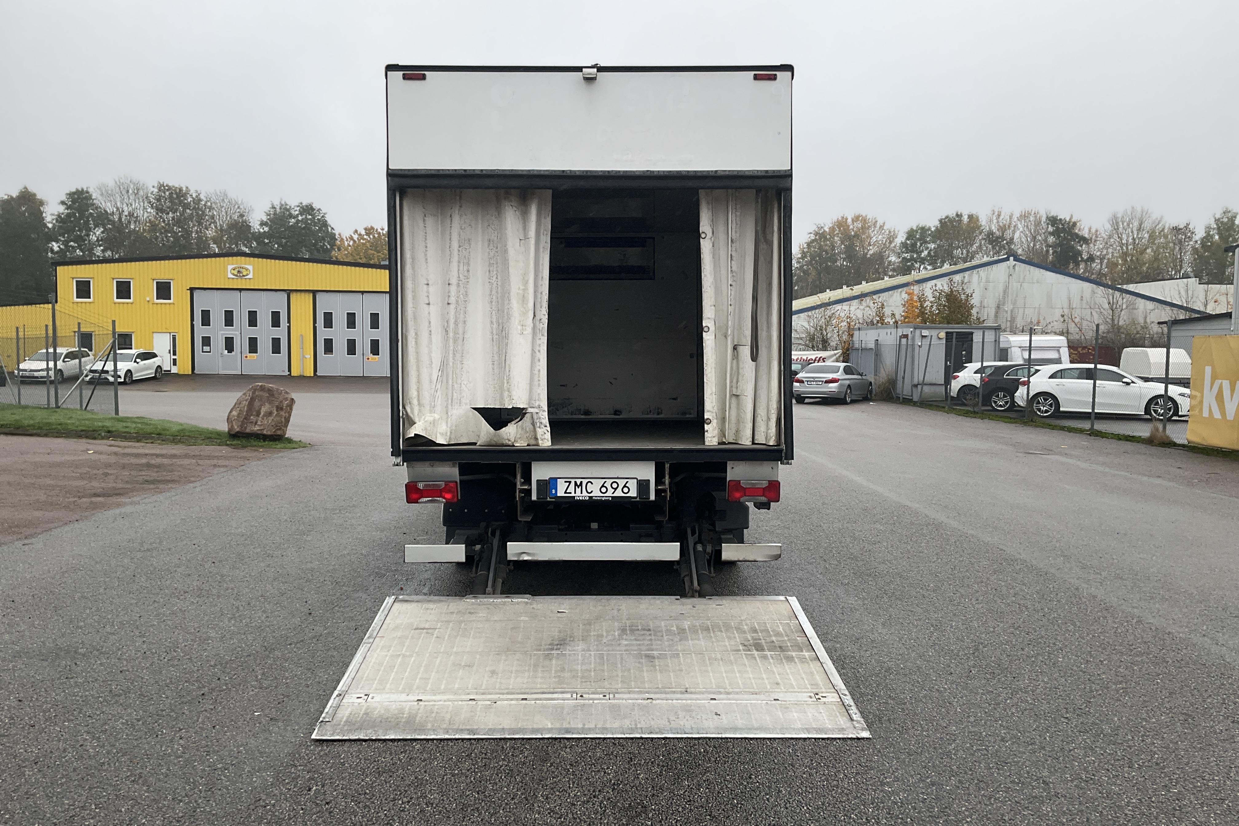 Iveco Daily 70C - 249 499 km - Automaatne - valge - 2018