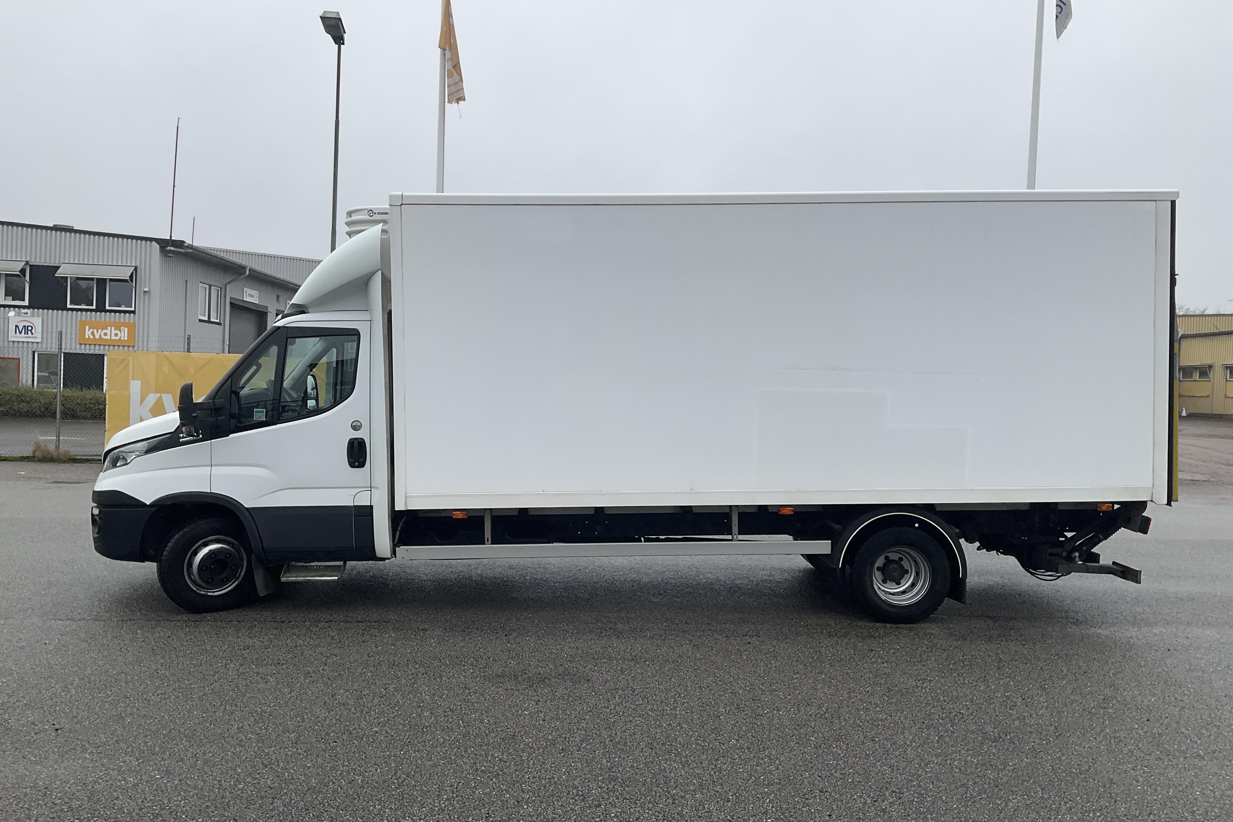 Iveco Daily 70C - 249 499 km - Automaatne - valge - 2018