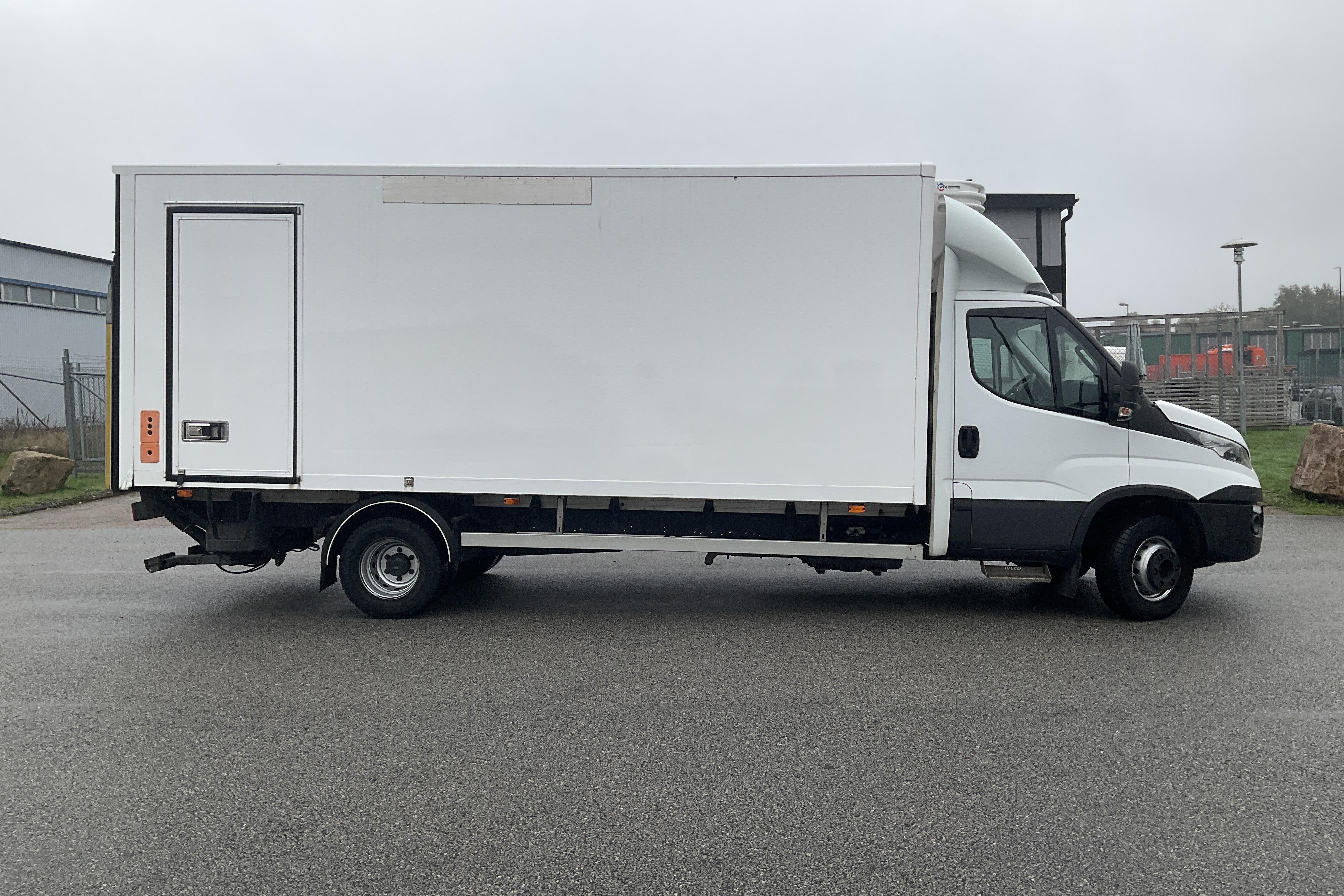 Iveco Daily 70C - 249 499 km - Automaatne - valge - 2018