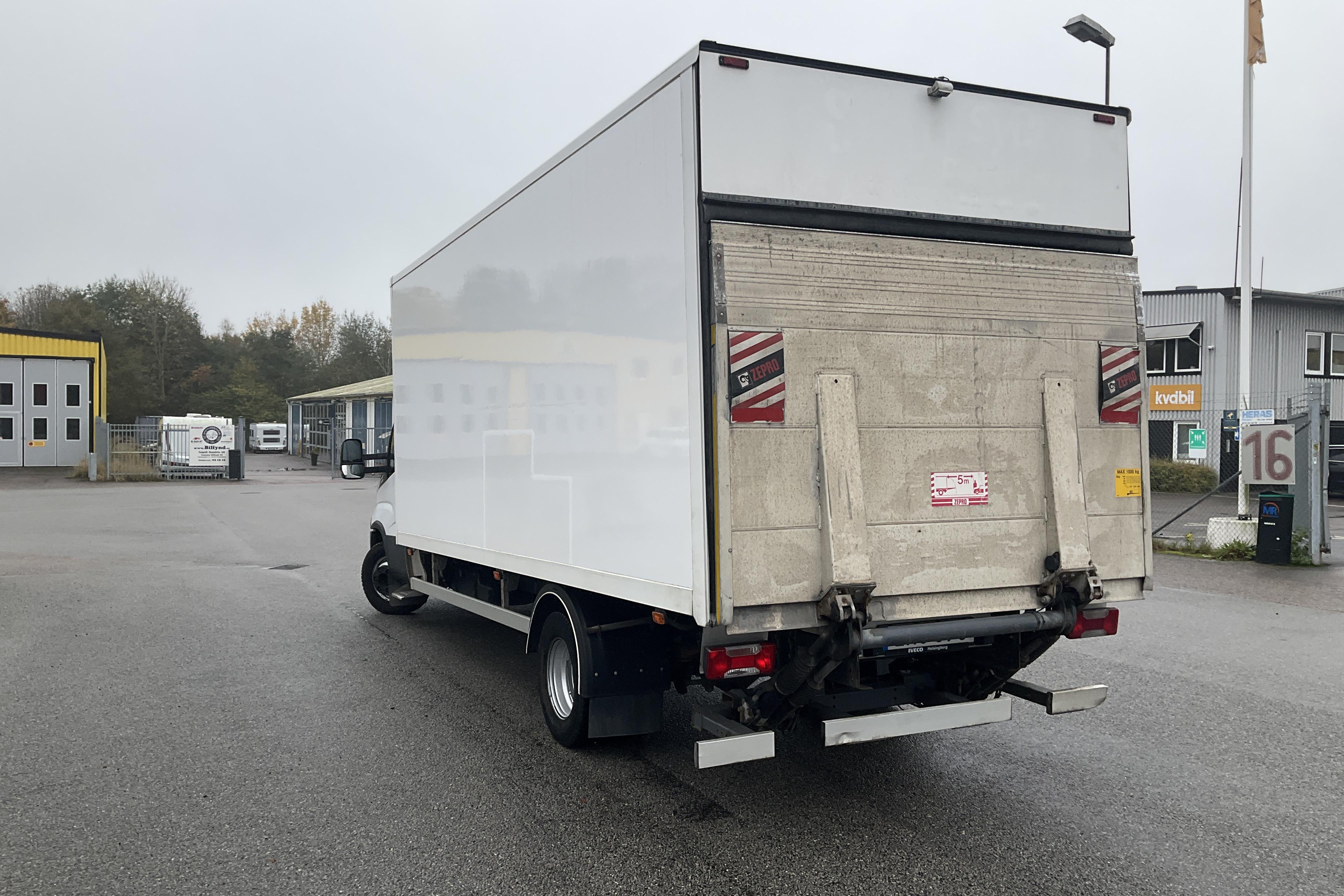 Iveco Daily 70C - 249 499 km - Automaatne - valge - 2018