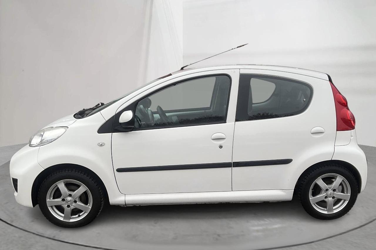 Peugeot 107 1.0 5dr (68hk) - 118 470 km - Manuaalinen - valkoinen - 2011