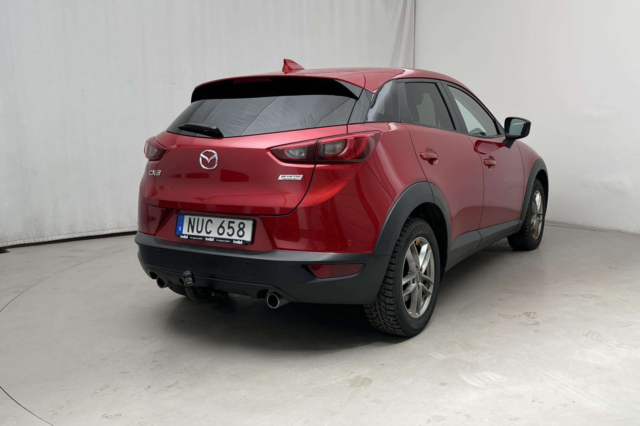 Mazda CX-3 2.0 2WD (120hk) - 9 252 mil - Manuell - röd - 2015