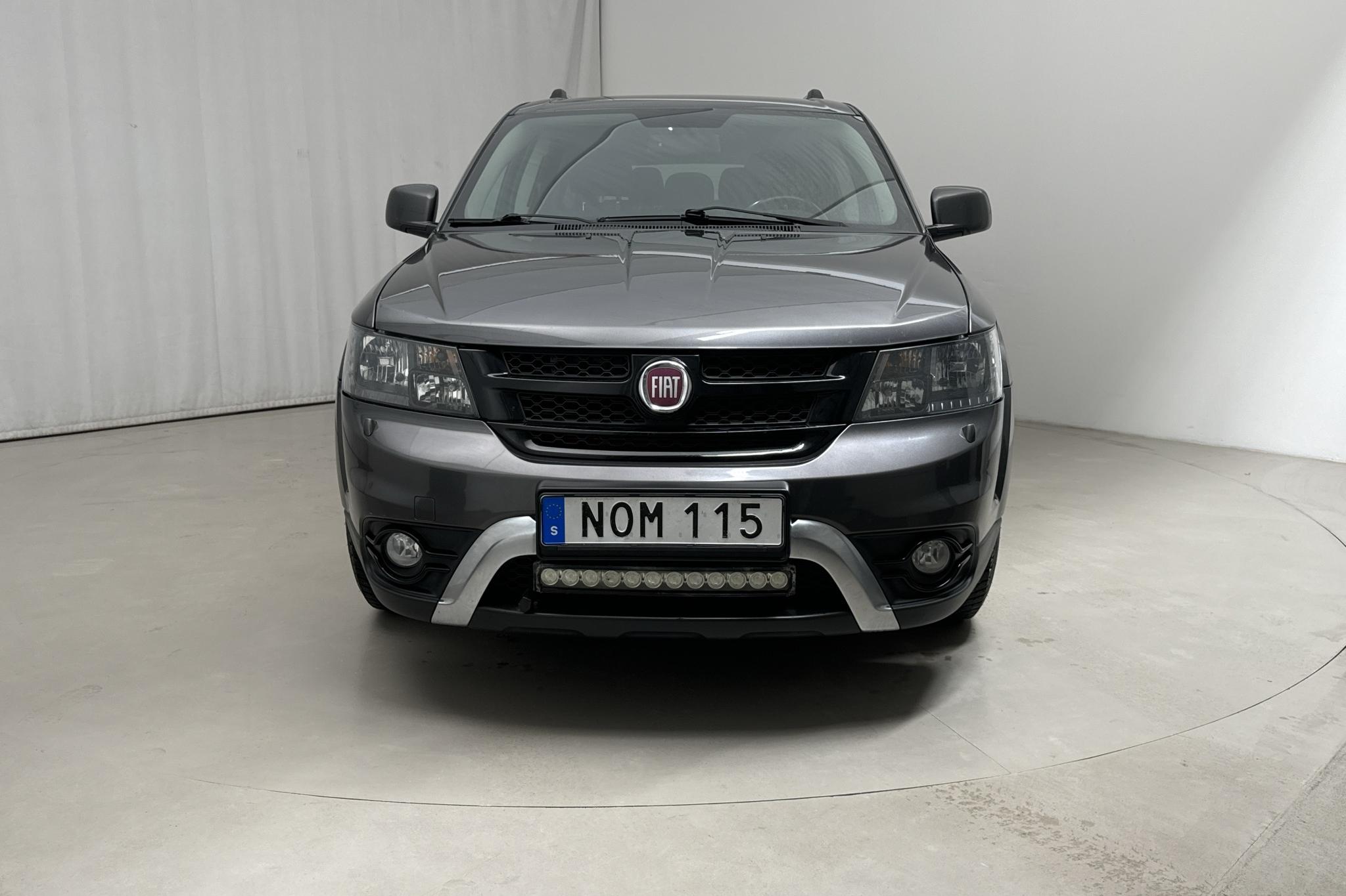 Fiat Freemont 2.0 Multijet AWD (170hk) - 152 580 km - Automatic - gray - 2015