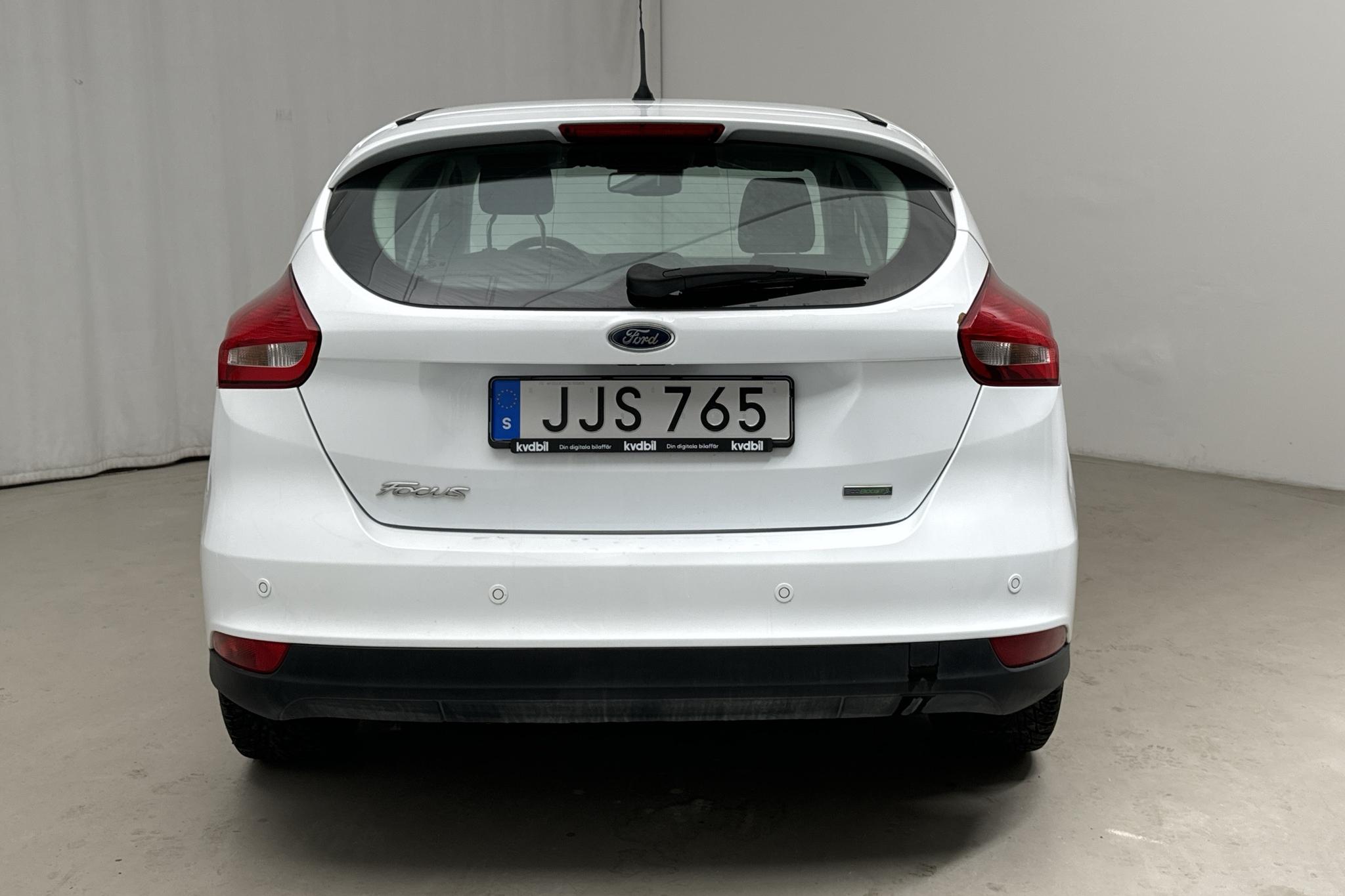 Ford Focus 1.0 EcoBoost 5dr (125hk) - 12 085 mil - Manuell - vit - 2017