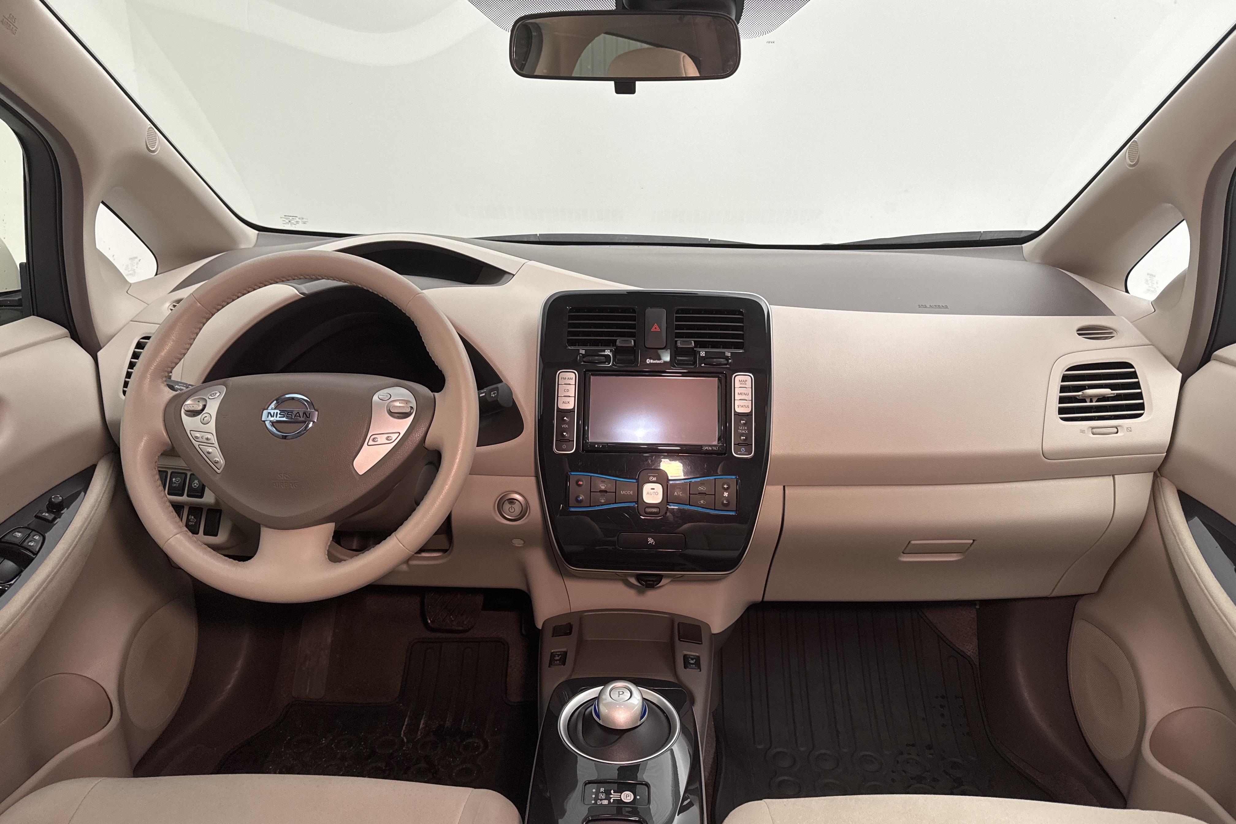 Nissan LEAF 5dr (109hk) - 39 680 km - Automaattinen - valkoinen - 2013