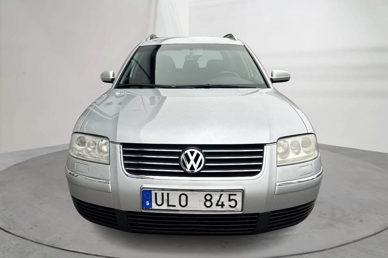 VW Passat 2.8 V6 Variant 4-Motion (193hk) - 15 647 mil - Automat - silver - 2004