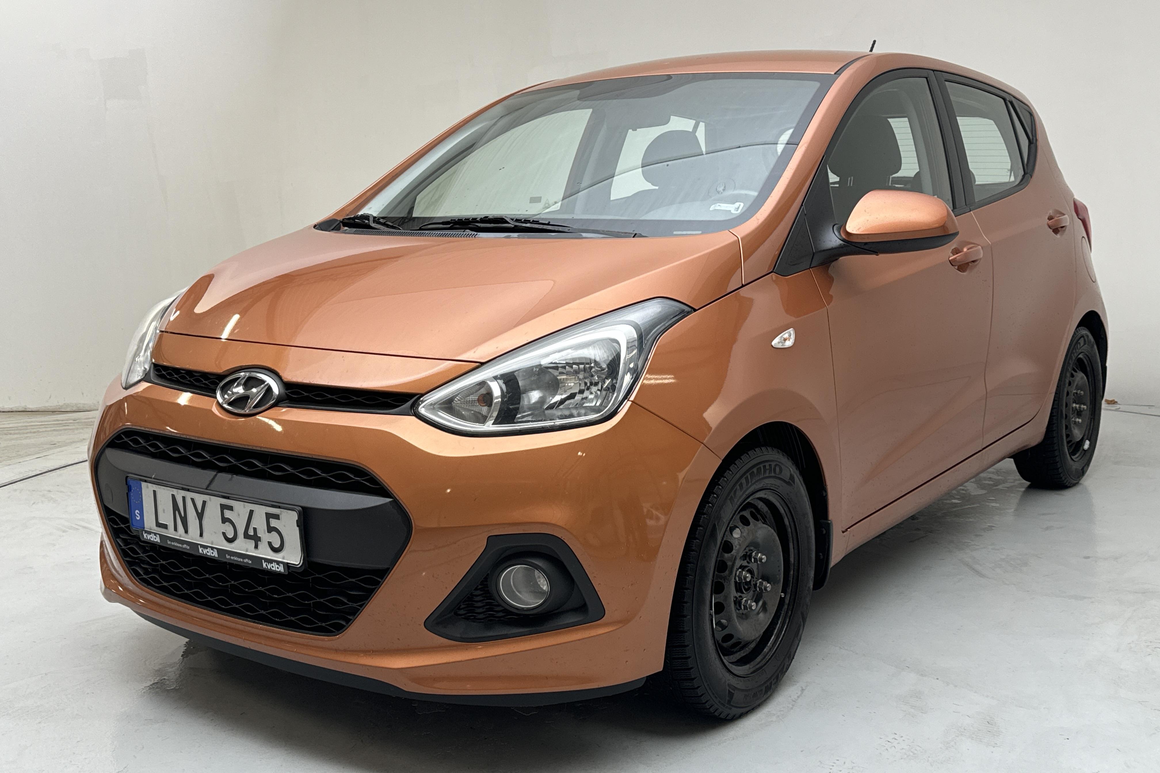 Hyundai i10 1.0 (66hk) - 10 663 mil - Manuell - orange - 2015