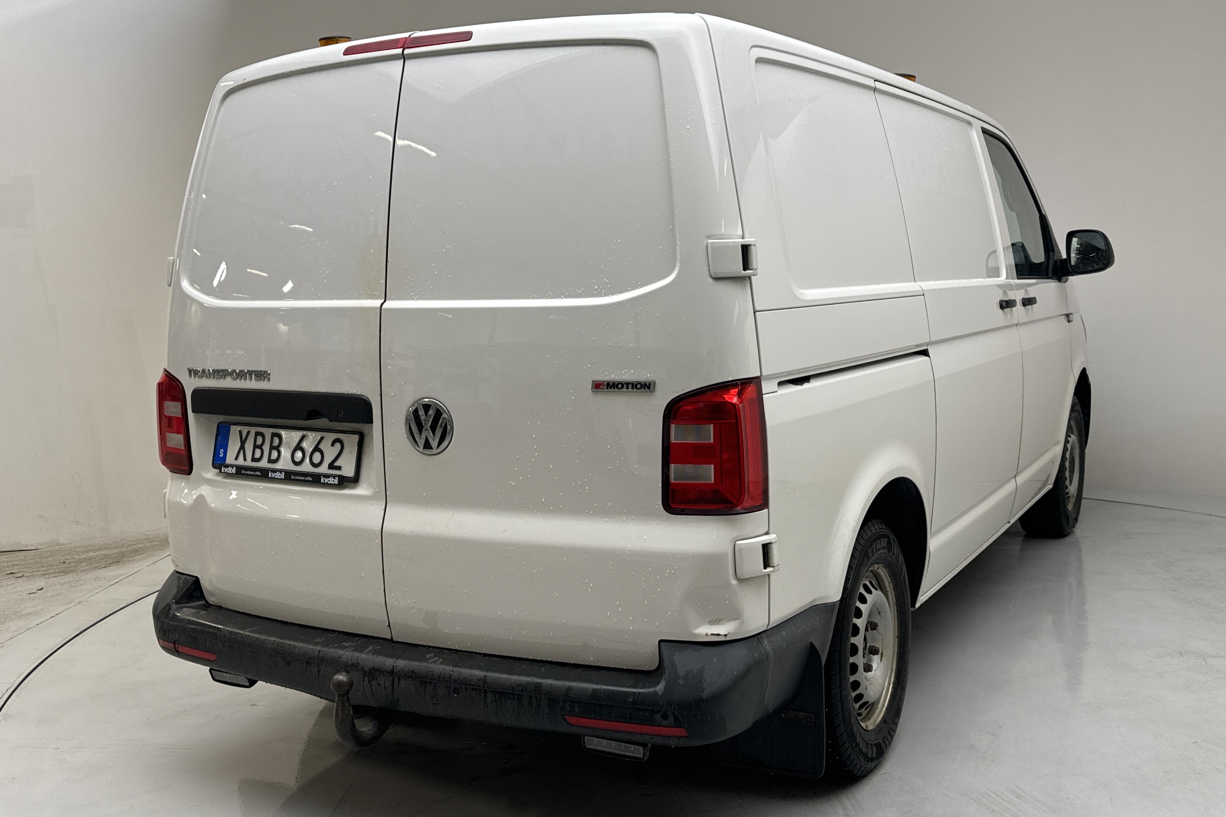 VW Transporter T6 2.0 TDI BMT Skåp 4MOTION (150hk) - 225 630 km - Automaatne - valge - 2019