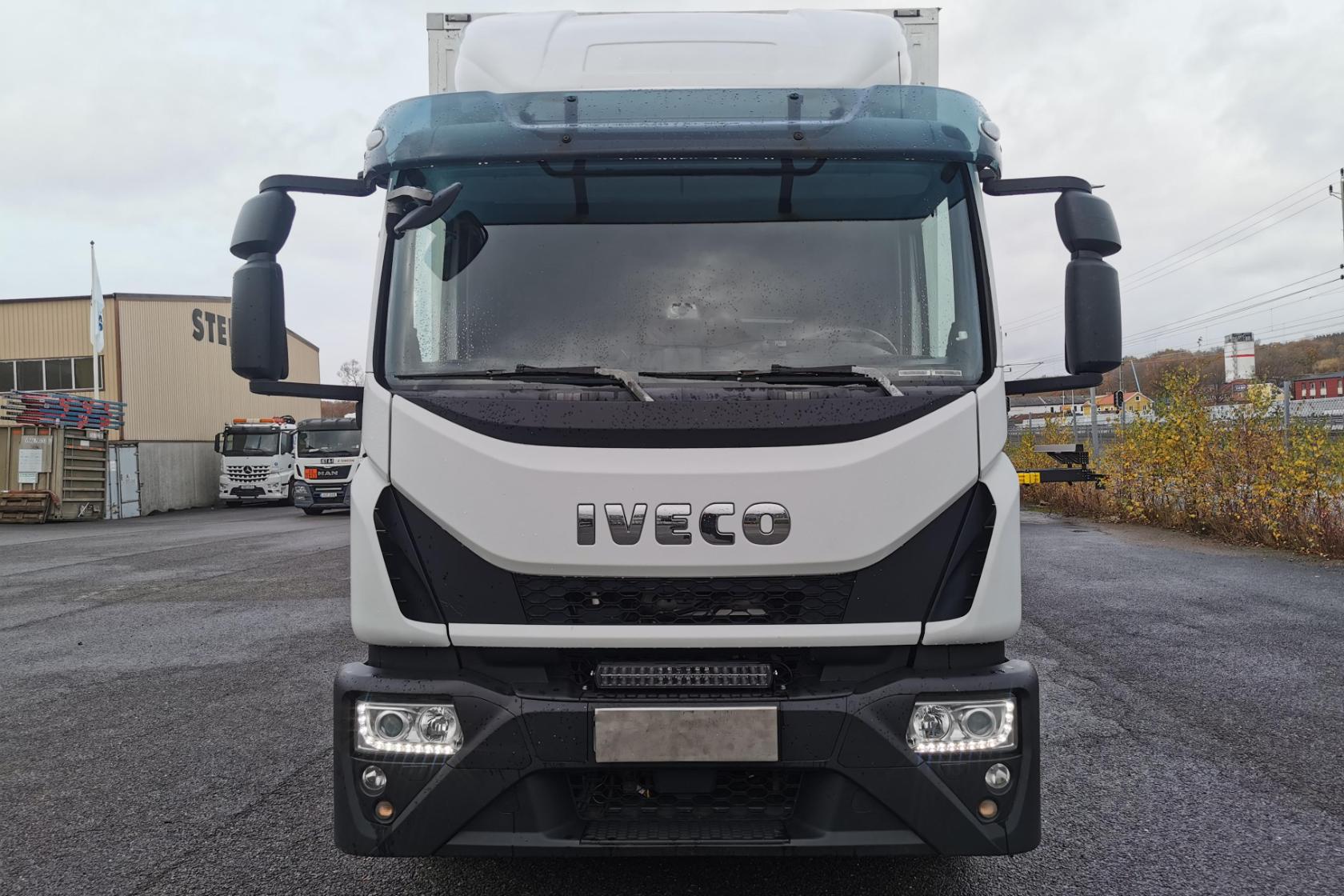 Iveco Eurocargo 160-250 - 386 817 km - Automaattinen - valkoinen - 2015