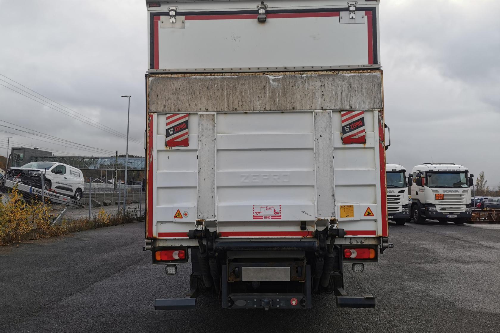 Iveco Eurocargo 160-250 - 386 817 km - Automaattinen - valkoinen - 2015