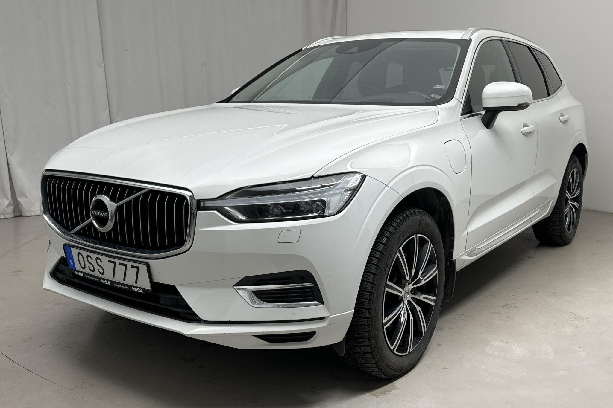 Volvo XC60 T8 AWD Recharge (390hk) - 140 390 km - Automatyczna - biały - 2019