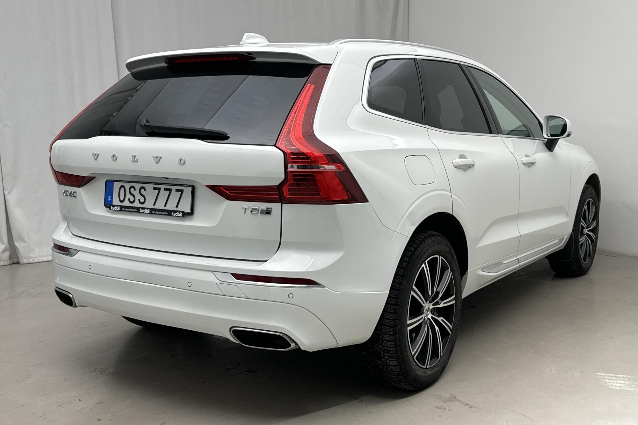 Volvo XC60 T8 AWD Recharge (390hk) - 140 390 km - Automatic - white - 2019