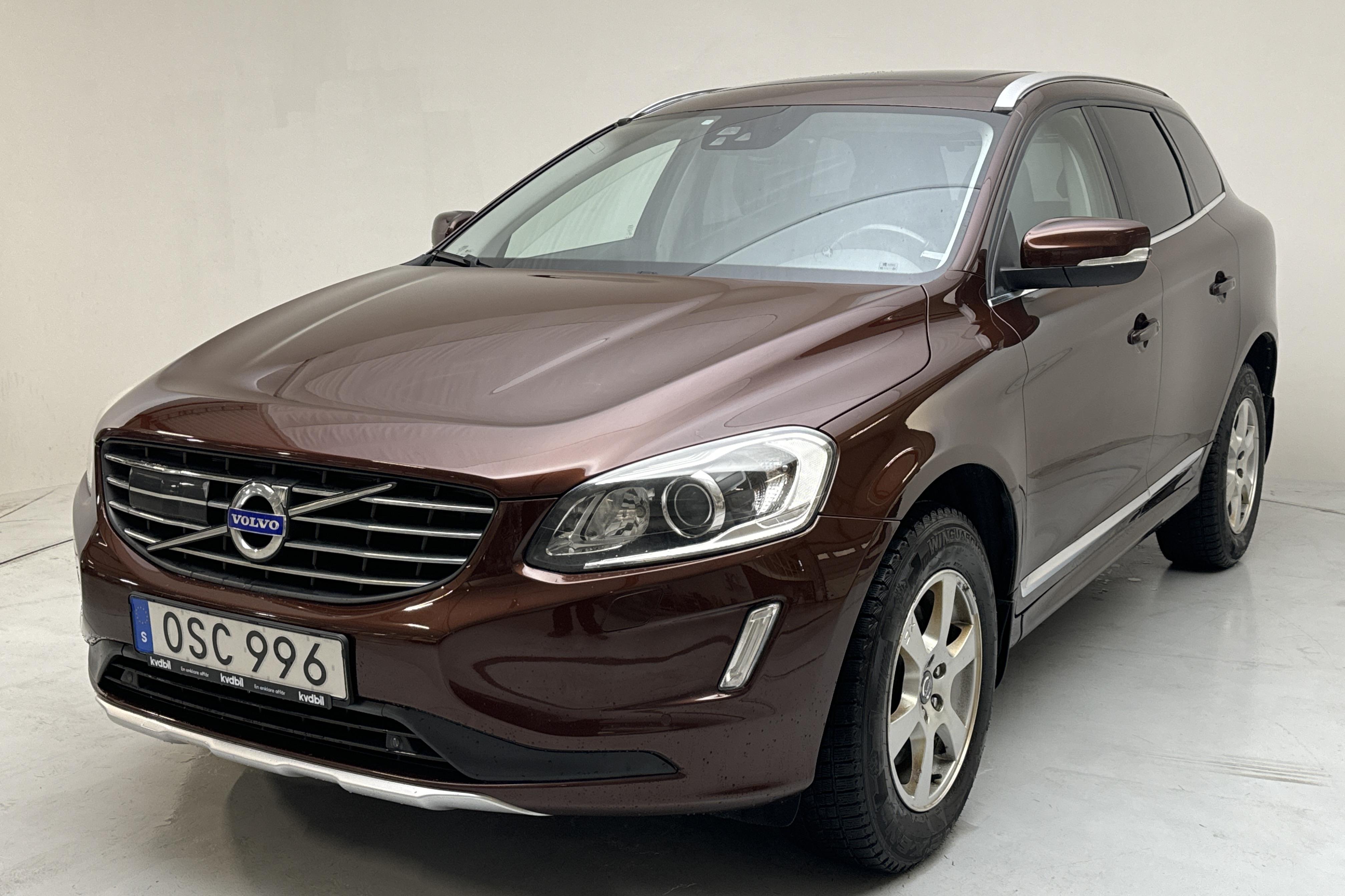 Volvo XC60 D4 AWD (181hk) - 19 232 mil - Automat - brun - 2015