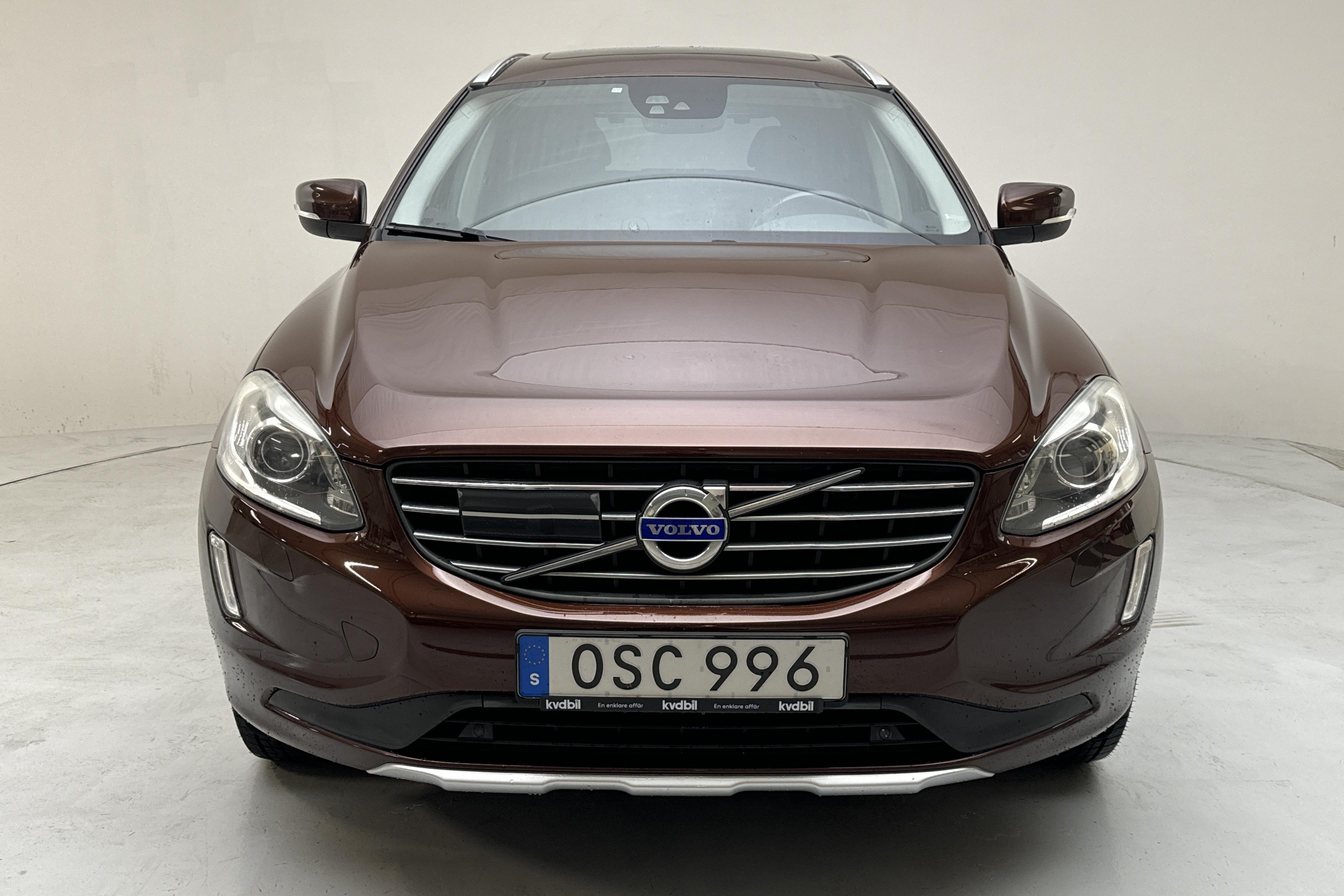 Volvo XC60 D4 AWD (181hk) - 19 232 mil - Automat - brun - 2015