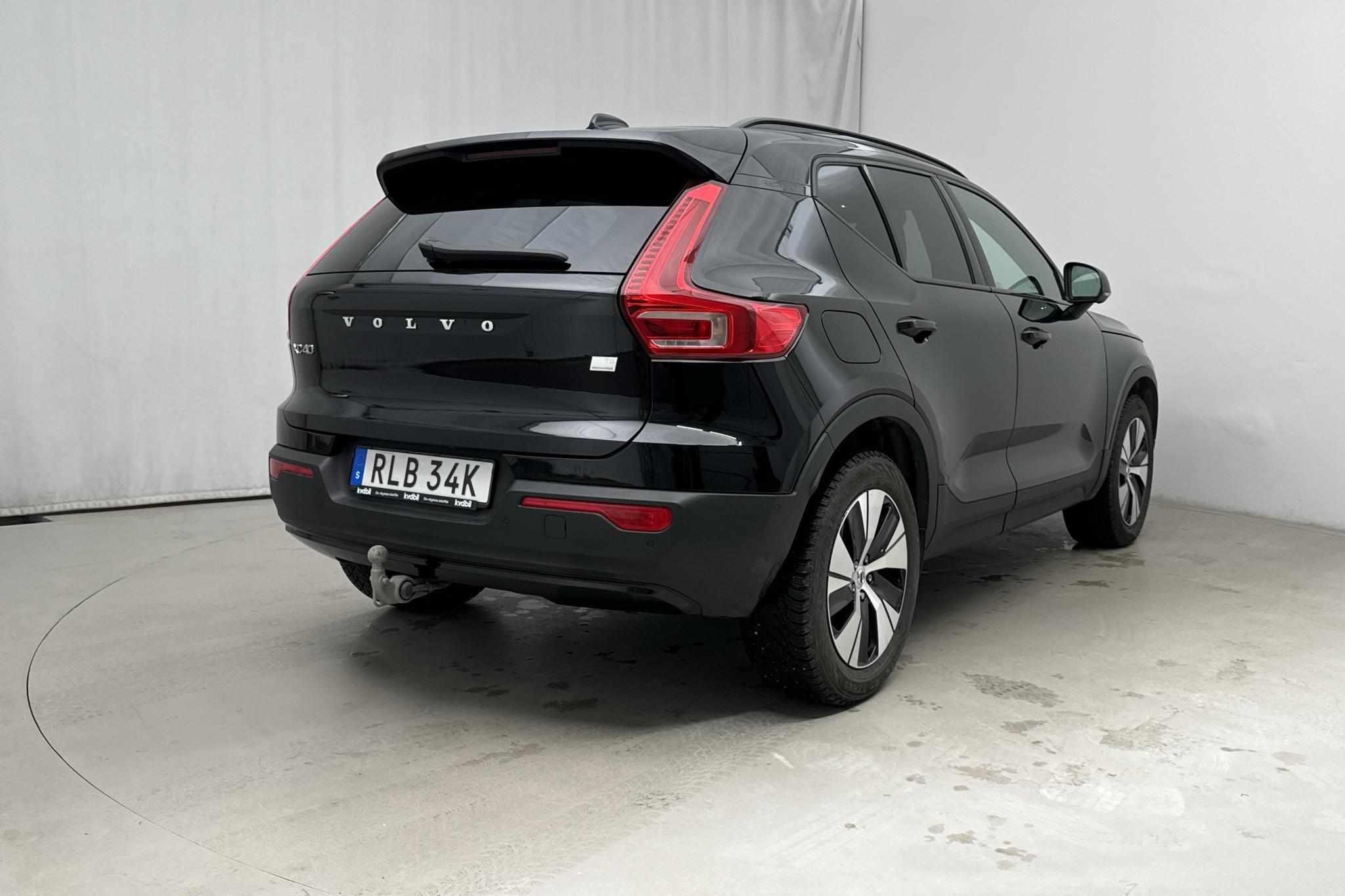 Volvo XC40 T5 2WD Twin Engine (262hk) - 27 730 km - Automaatne - must - 2021