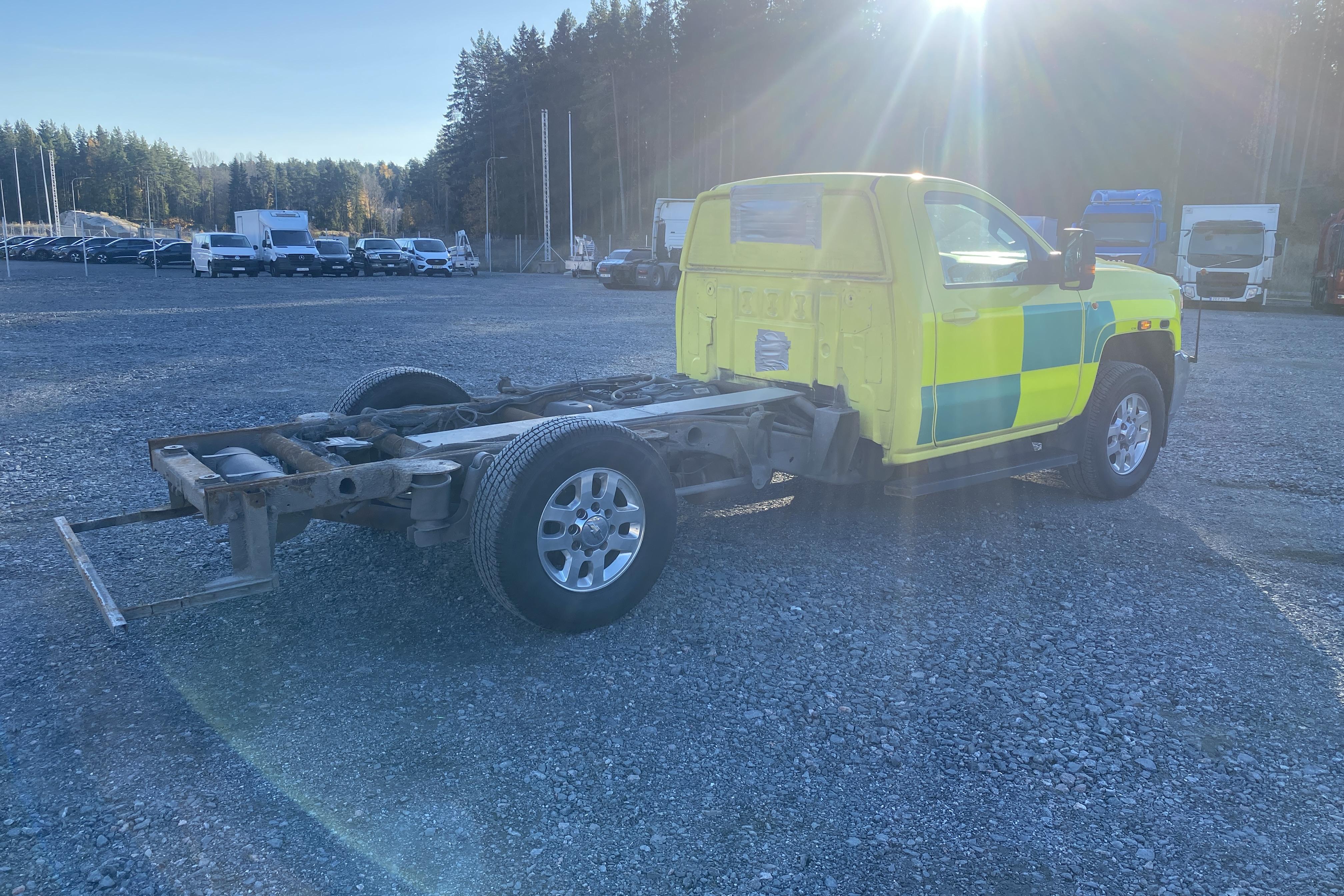 CHEVROLET Chassi (tidigare ambulans) - 358 567 km - Automatyczna