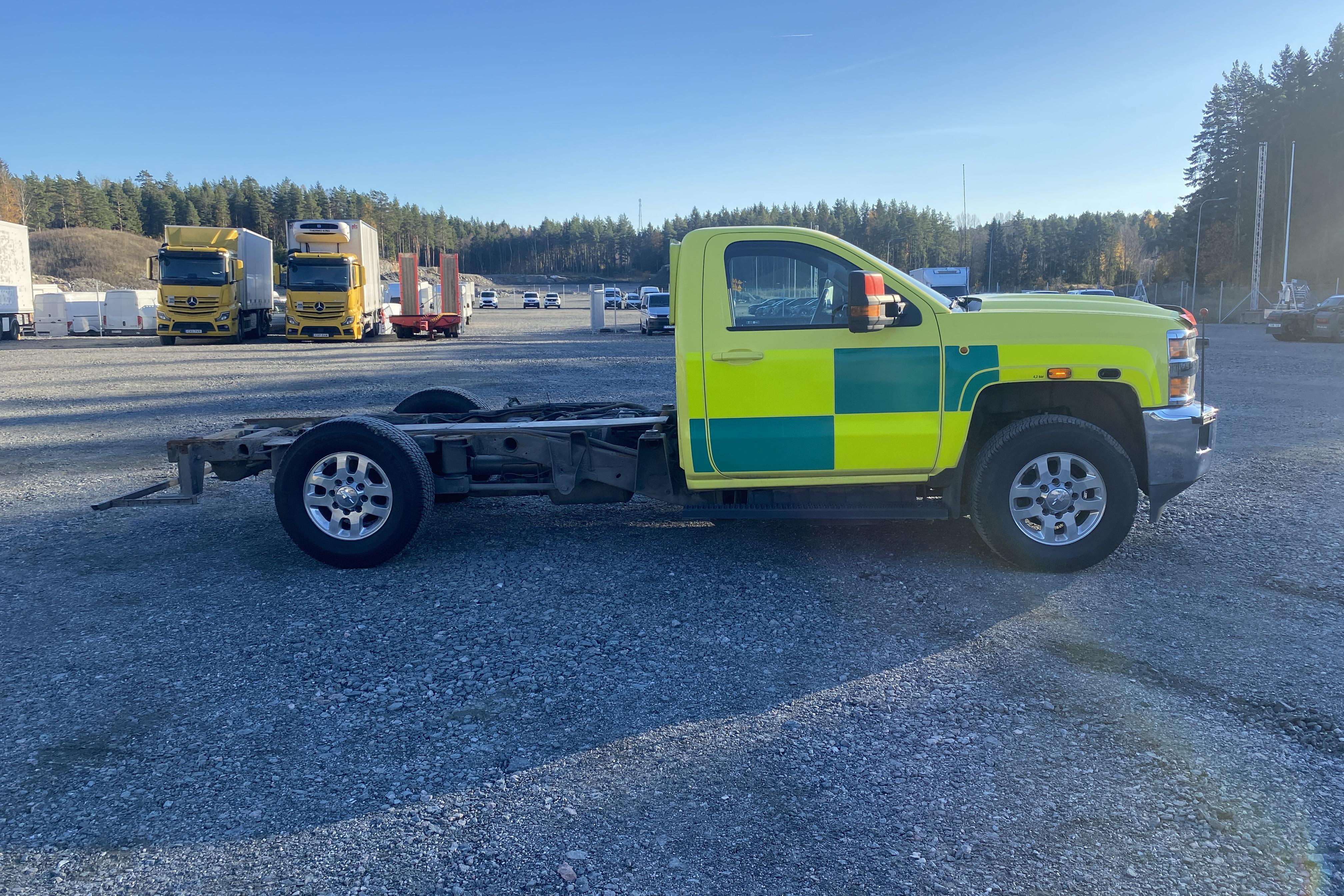 CHEVROLET Chassi (tidigare ambulans) - 358 567 km - Automatyczna