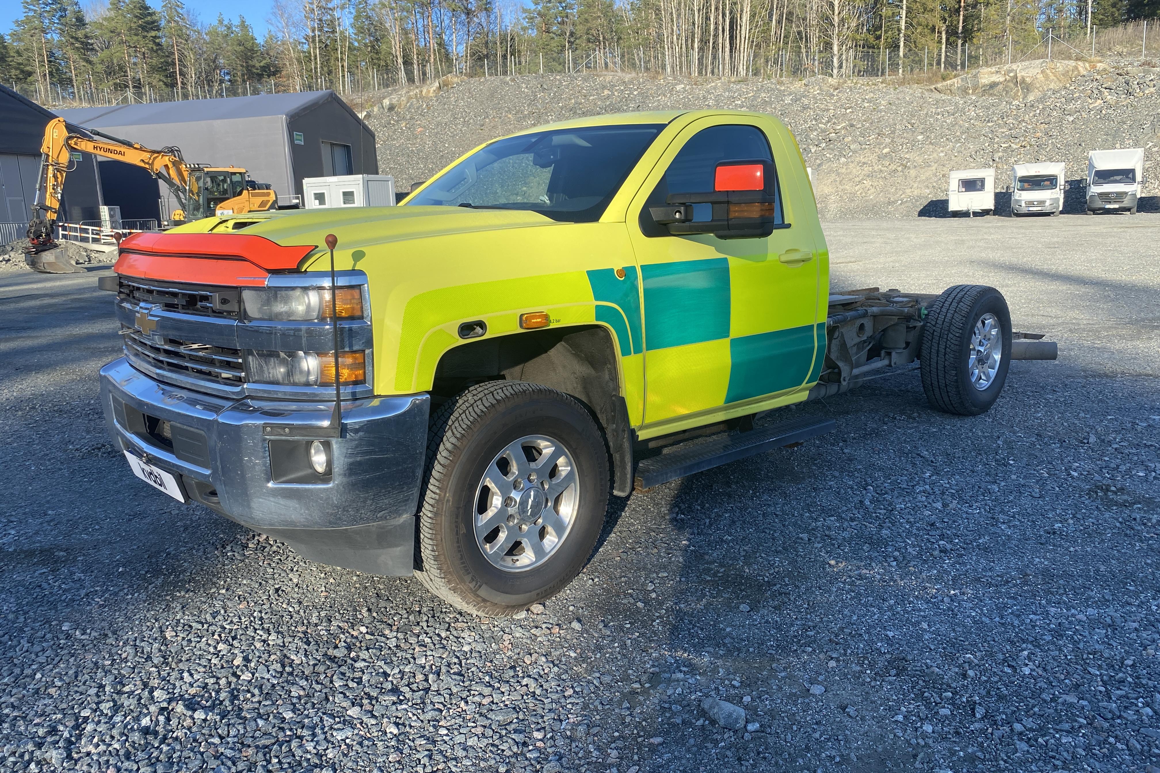 CHEVROLET Chassi (tidigare ambulans) - 358 567 km - Automatyczna