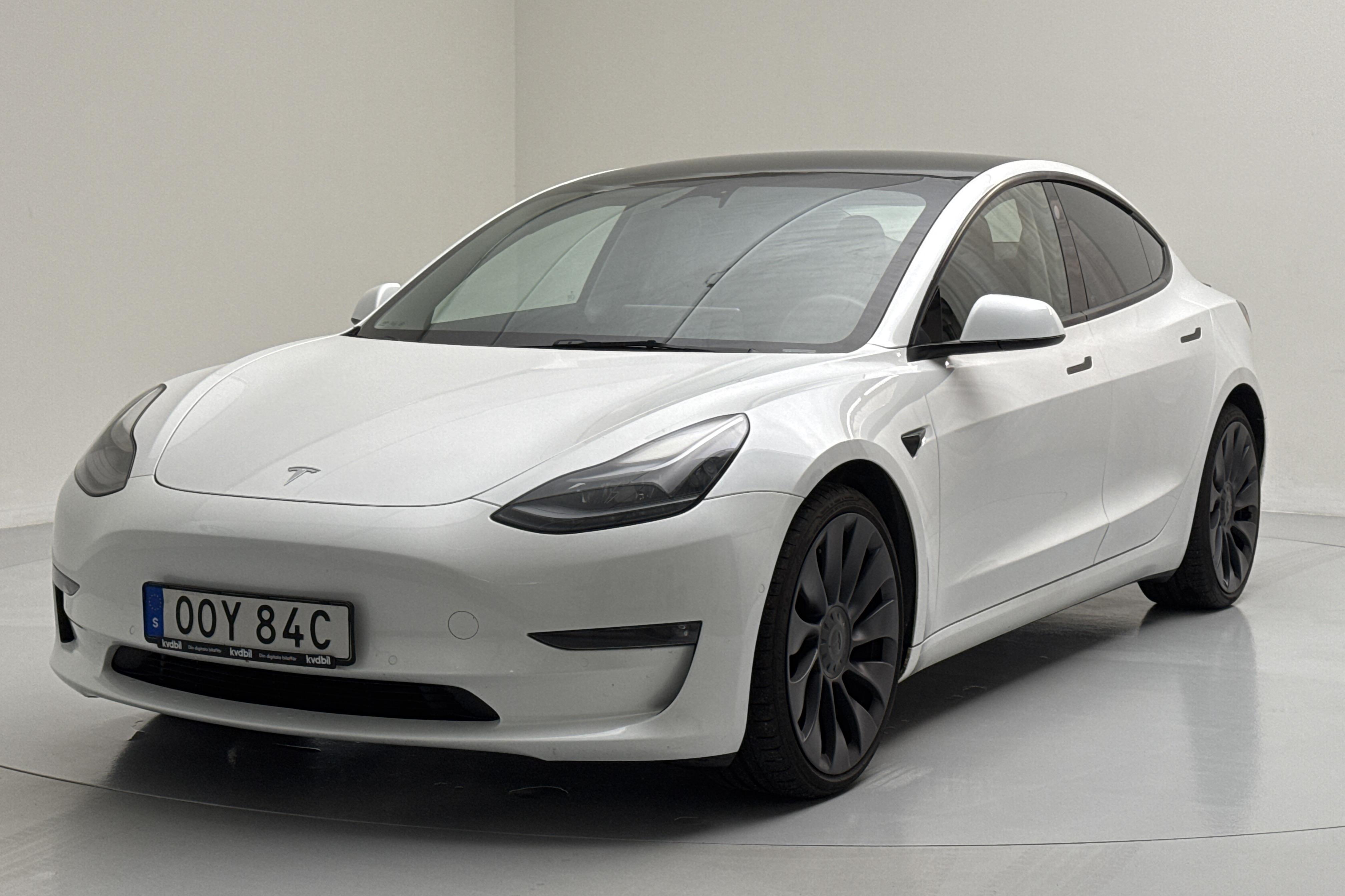 Tesla Model 3 Performance AWD - 98 570 km - Automatic - white - 2021