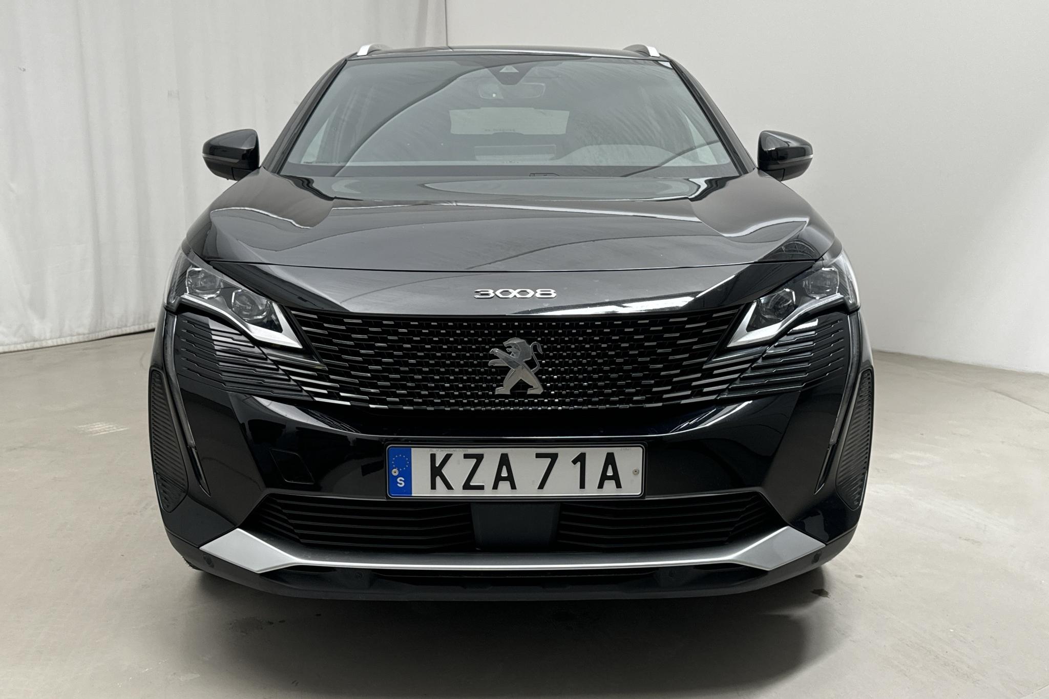 Peugeot 3008 1.2 PureTech (130hk) - 35 310 km - Automatyczna - czarny - 2021