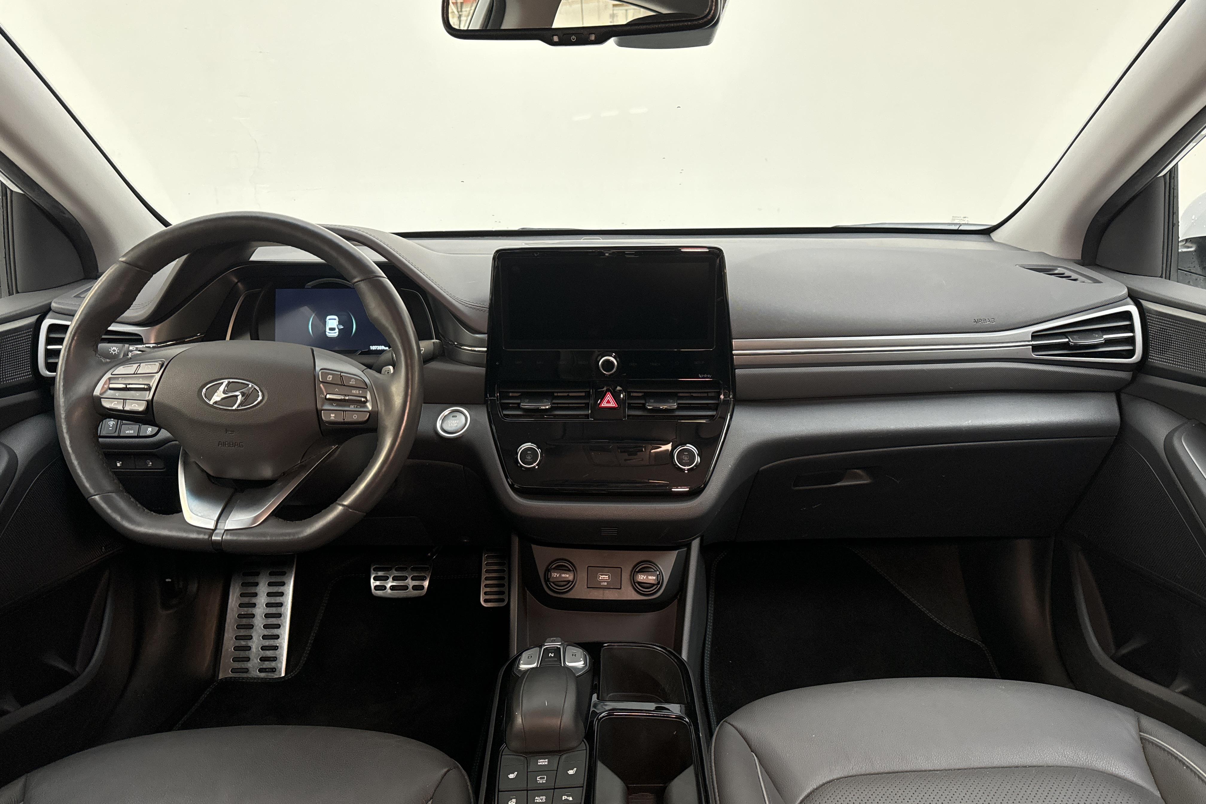 Hyundai IONIQ Electric (136hk) - 107 350 km - Automatic - 2020