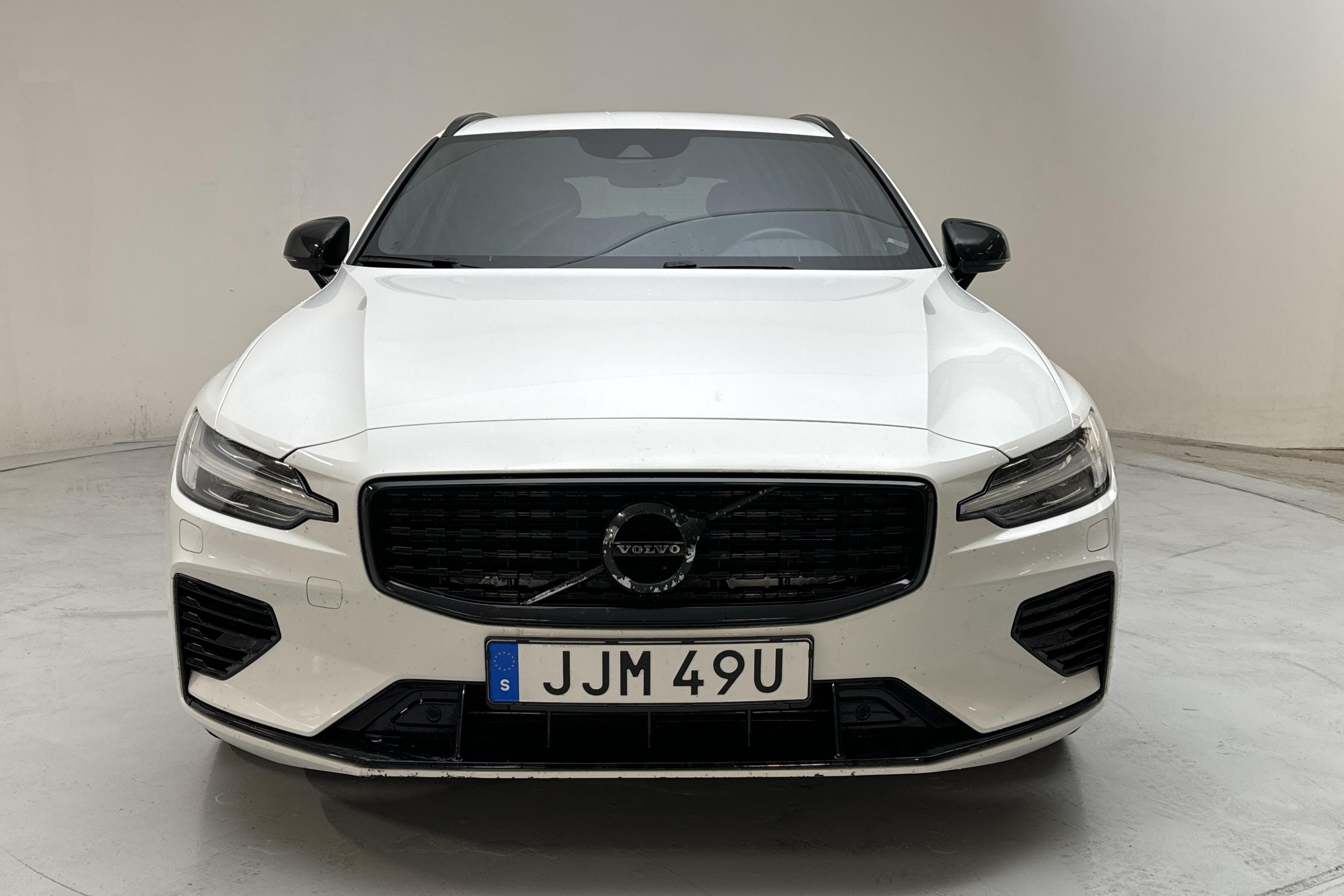 Volvo V60 T6 AWD Twin Engine (340hk) - 106 960 km - Automatic - white - 2022