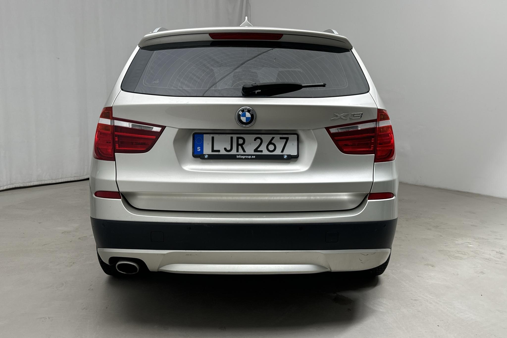 BMW X3 xDrive20d, F25 (184hk) - 130 330 km - Automaatne - Light Grey - 2014