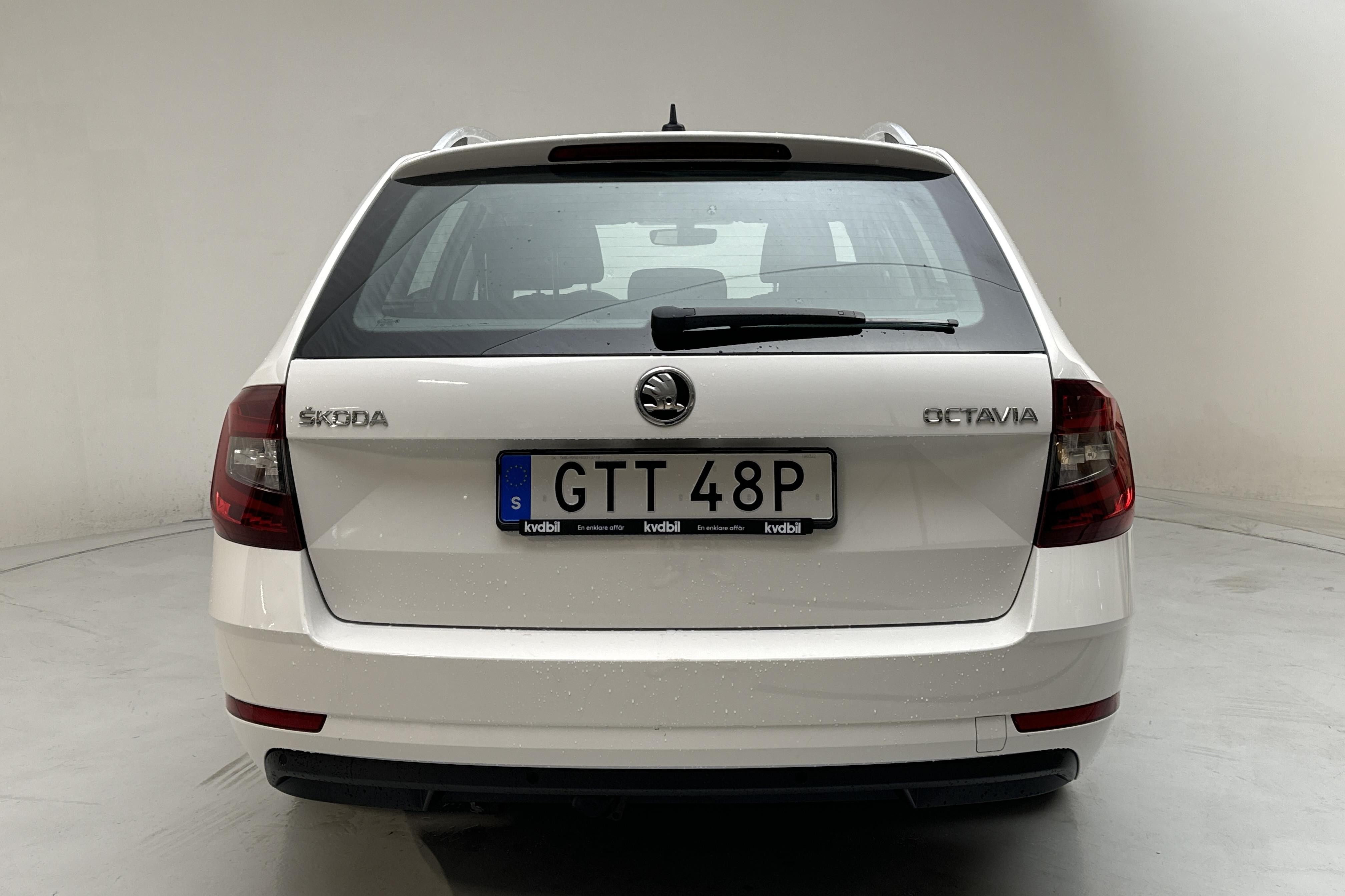 Skoda Octavia III 1.5 TSI Combi (150hk) - 103 900 km - Manuaalinen - valkoinen - 2019