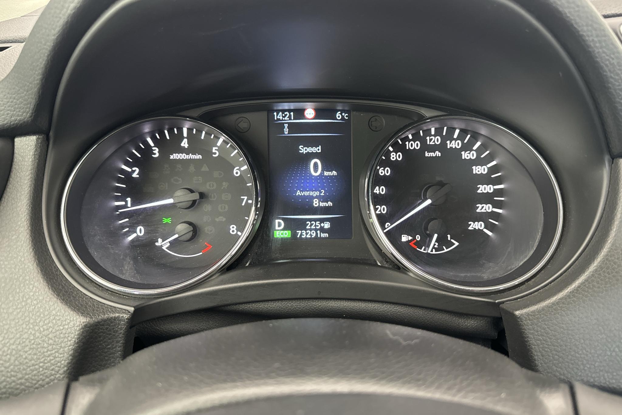 Nissan Qashqai 1.2 (115hk) - 73 290 km - Automatyczna - srebro - 2017