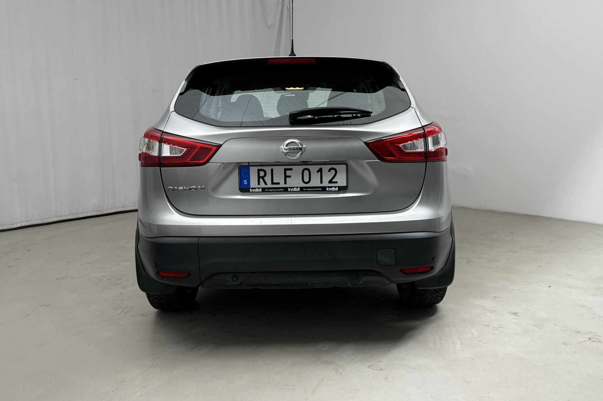 Nissan Qashqai 1.2 (115hk) - 7 329 mil - Automat - silver - 2017