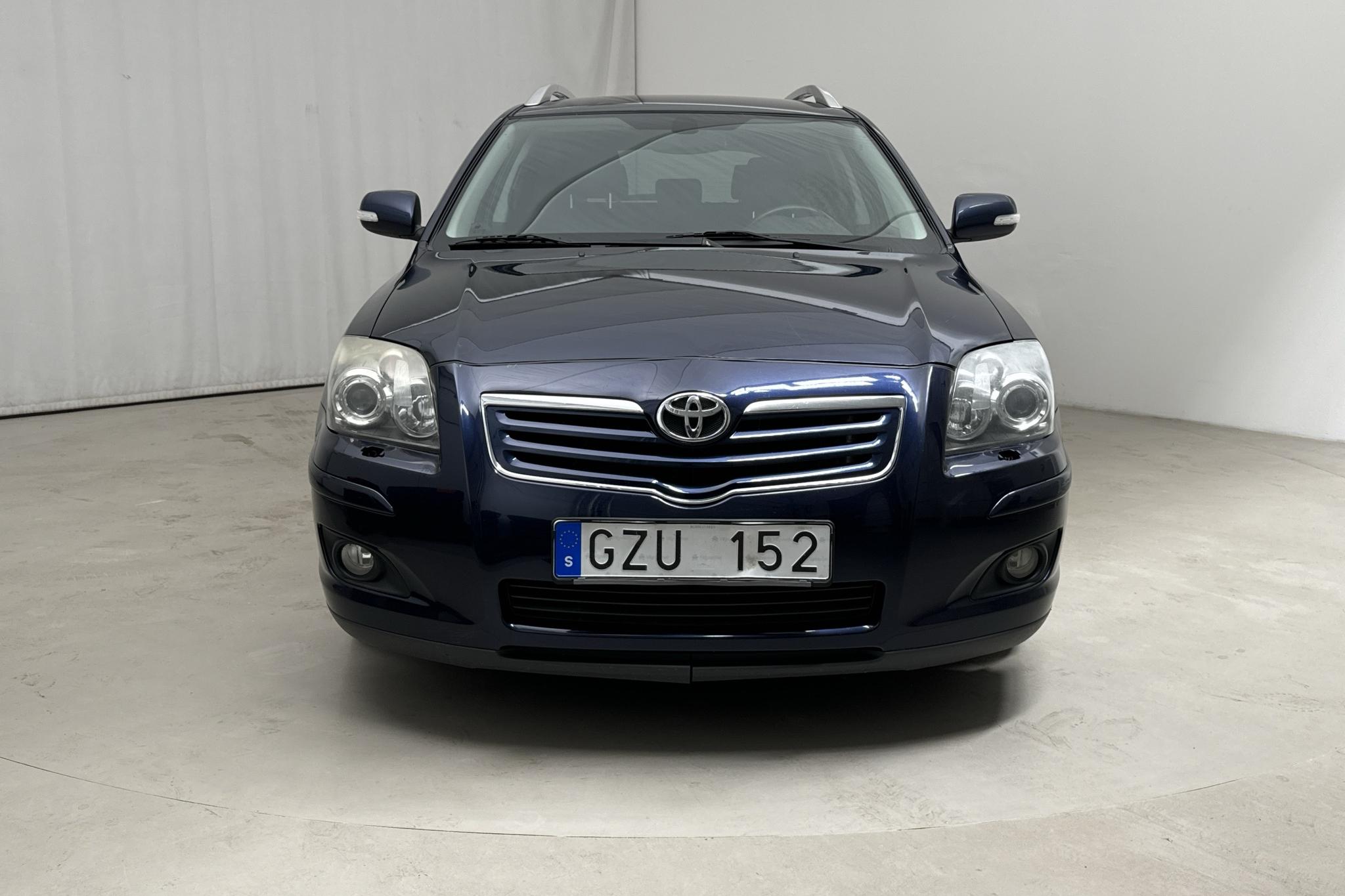 Toyota Avensis 2.0 Kombi (147hk) - 15 788 mil - Manuell - Dark Blue - 2008