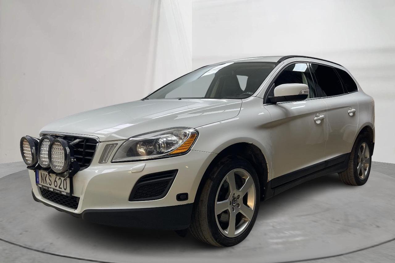 Volvo XC60 D4 2WD (163hk) - 225 990 km - Automatic - white - 2013