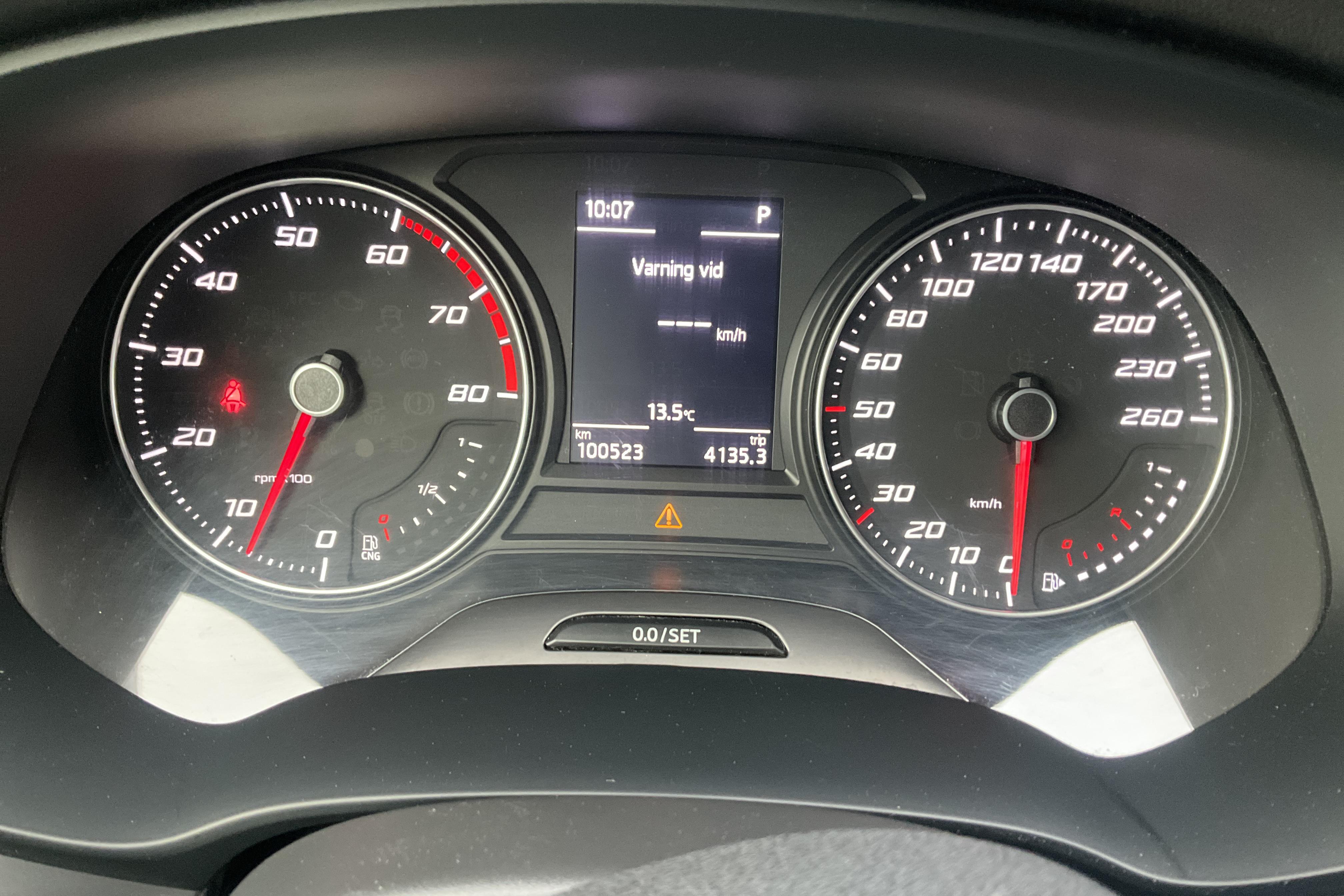 Seat Leon 1.5 TGI 5dr (130hk) - 100 520 km - Automatic - white - 2019