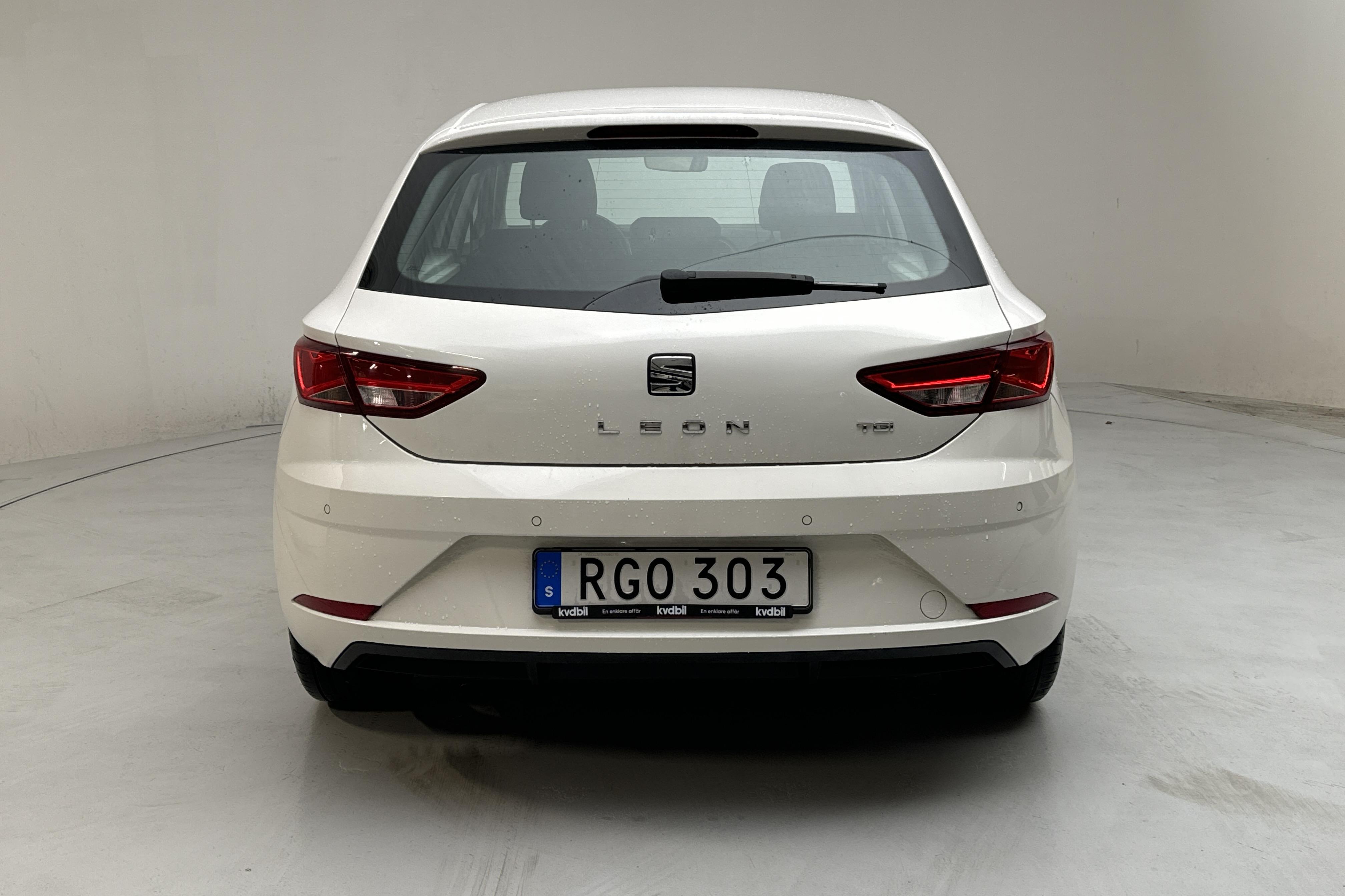 Seat Leon 1.5 TGI 5dr (130hk) - 100 520 km - Automatic - white - 2019