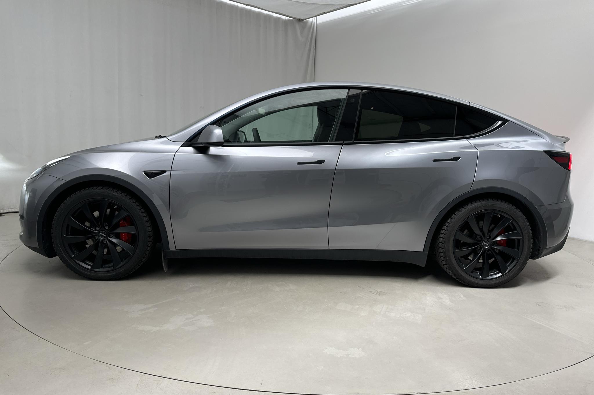 Tesla Model Y Performance Dual Motor AWD - 31 900 km - Automaatne - hall - 2023