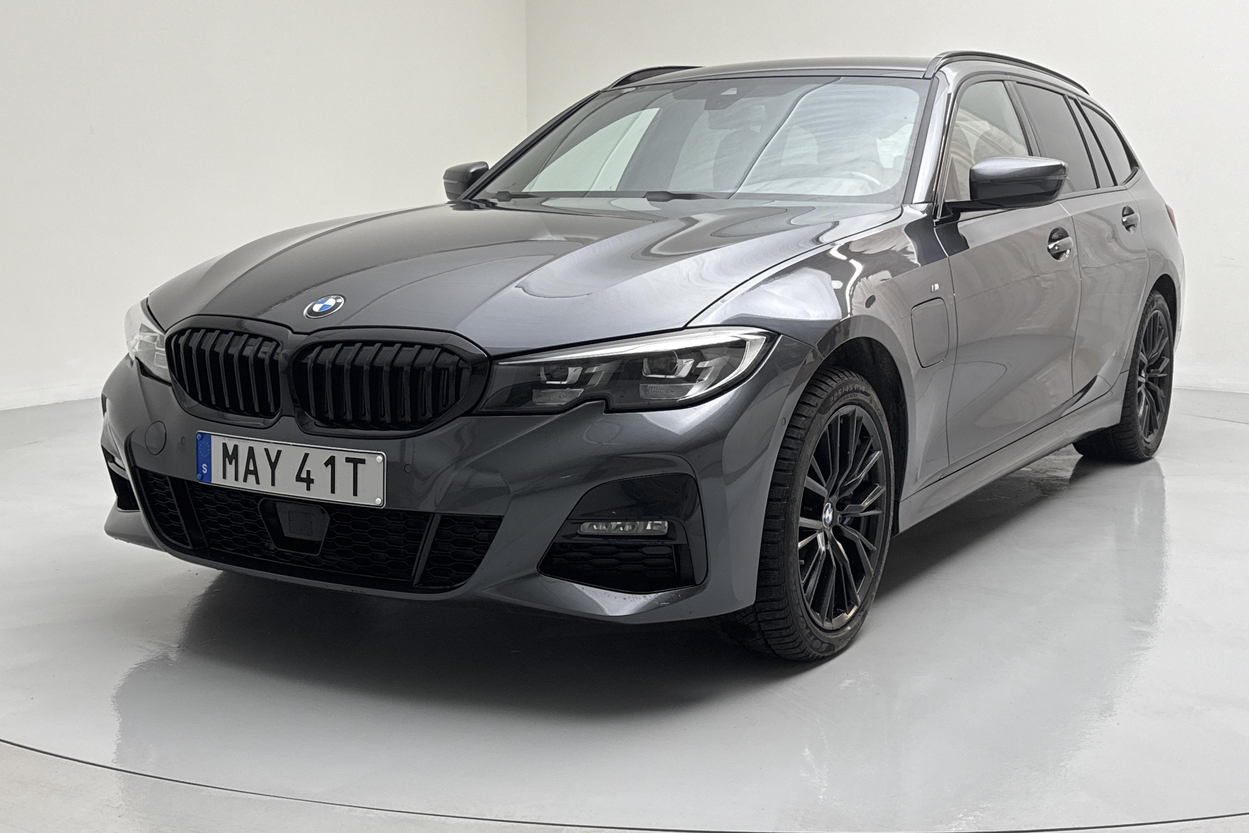 BMW 330e xDrive Touring, G21 (292hk) - 64 460 km - Automatic - gray - 2021