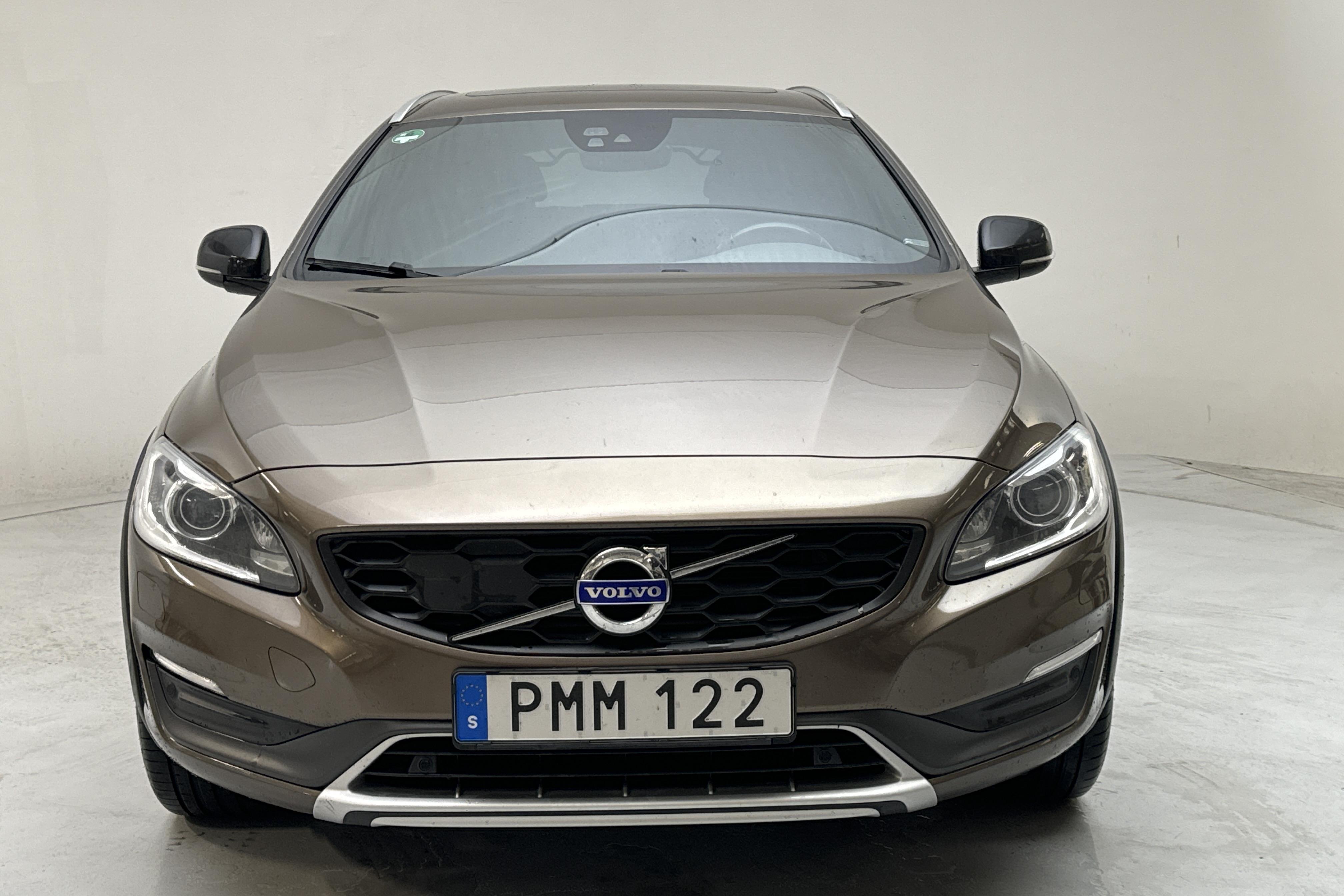 Volvo V60 D4 Cross Country AWD (190hk) - 186 280 km - Automatyczna - brązowy - 2016