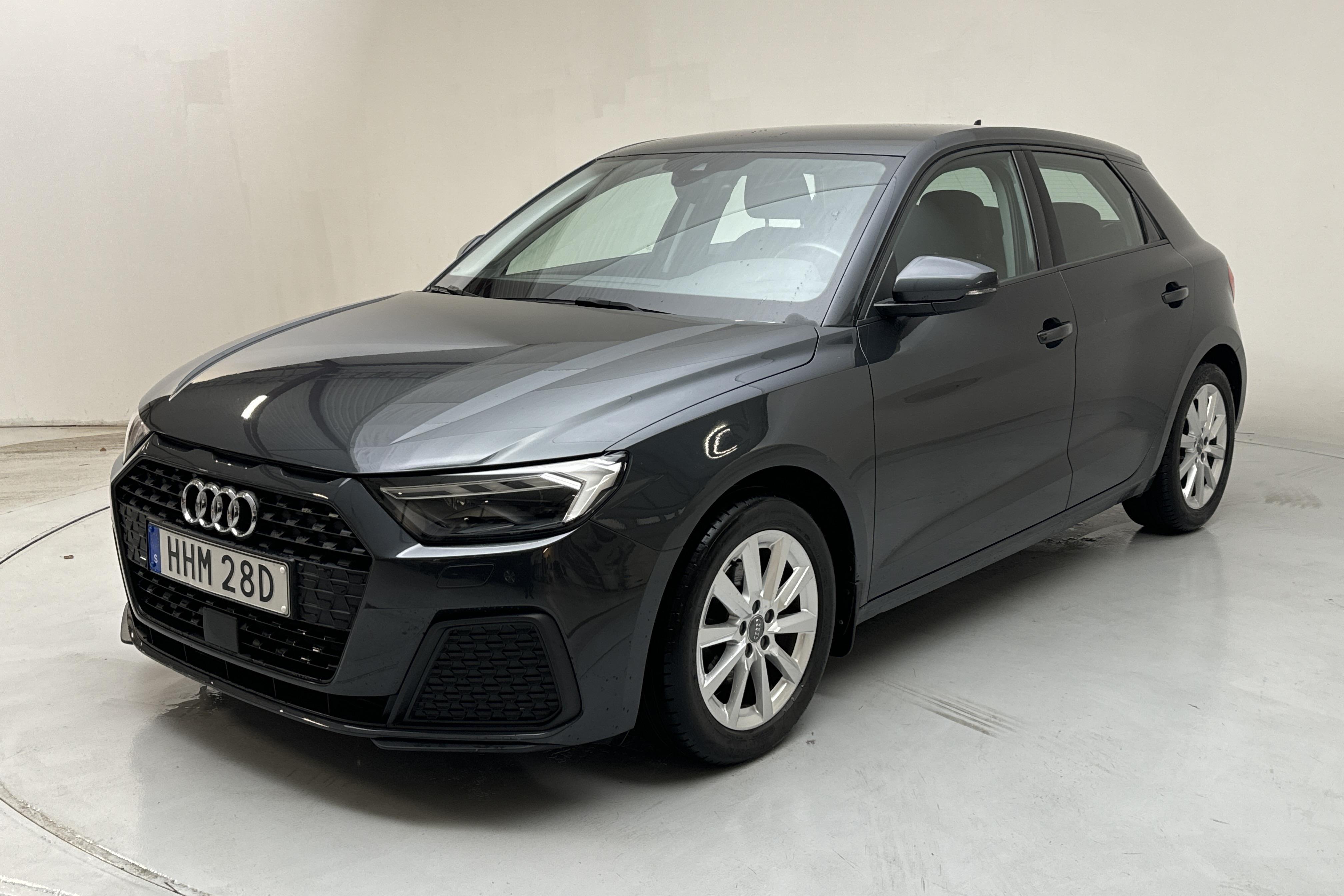 Audi A1 Sportback 30 TFSI (116hk) - 46 800 km - Automaatne - hall - 2020