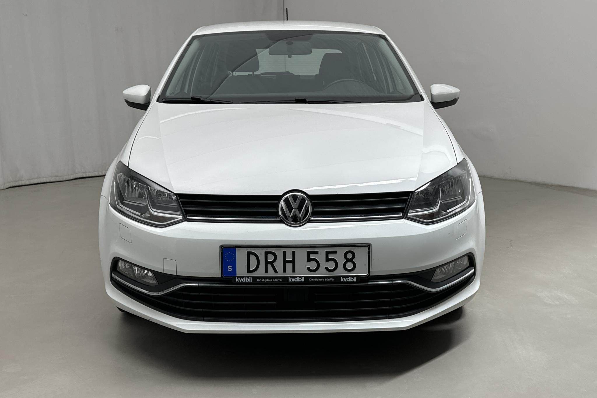 VW Polo 1.2 TSI 5dr (90hk) - 56 290 km - Automatic - white - 2017