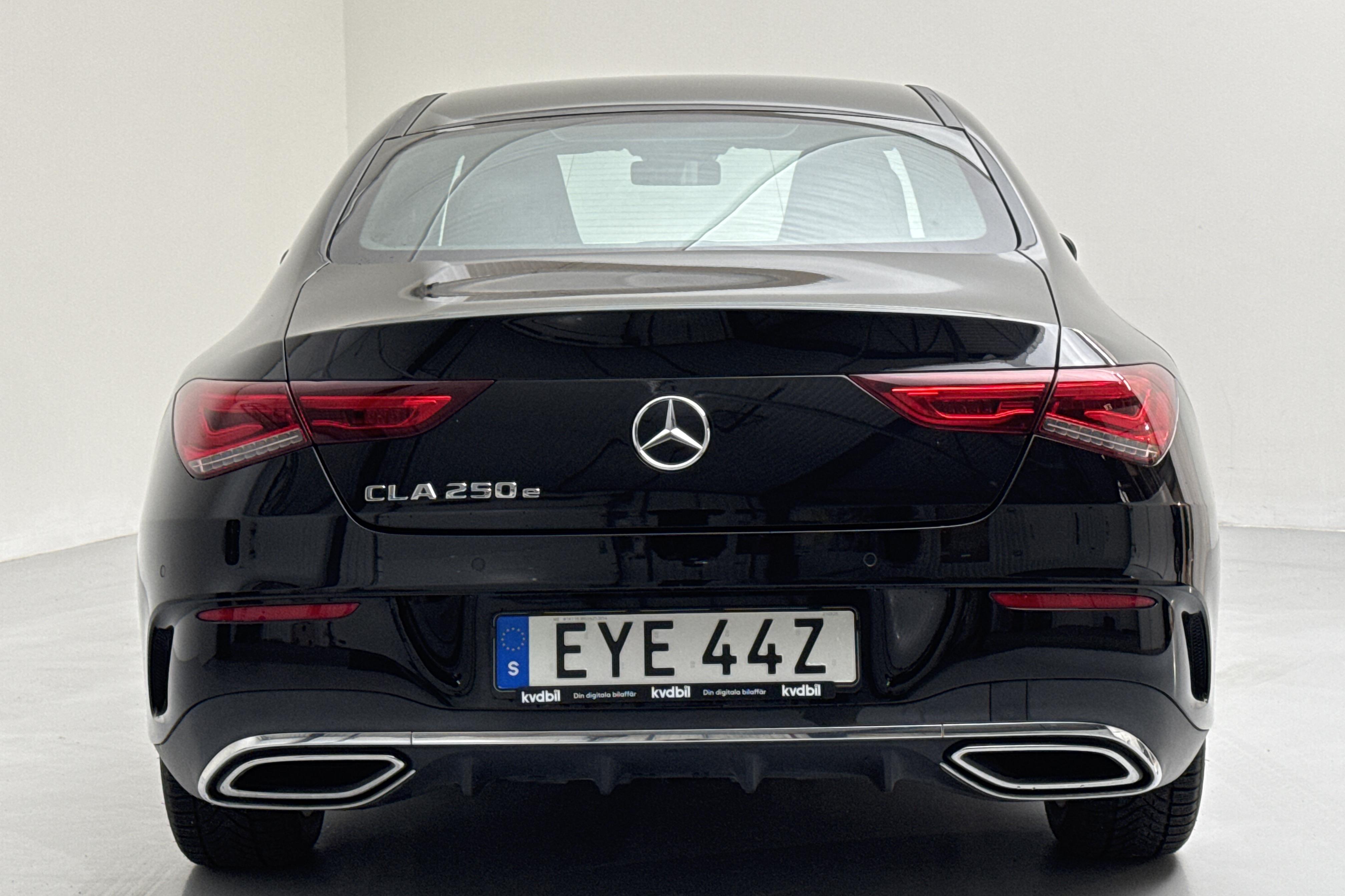 Mercedes CLA 250 e Coupé C118 (218hk) - 100 850 km - Automaattinen - musta - 2022