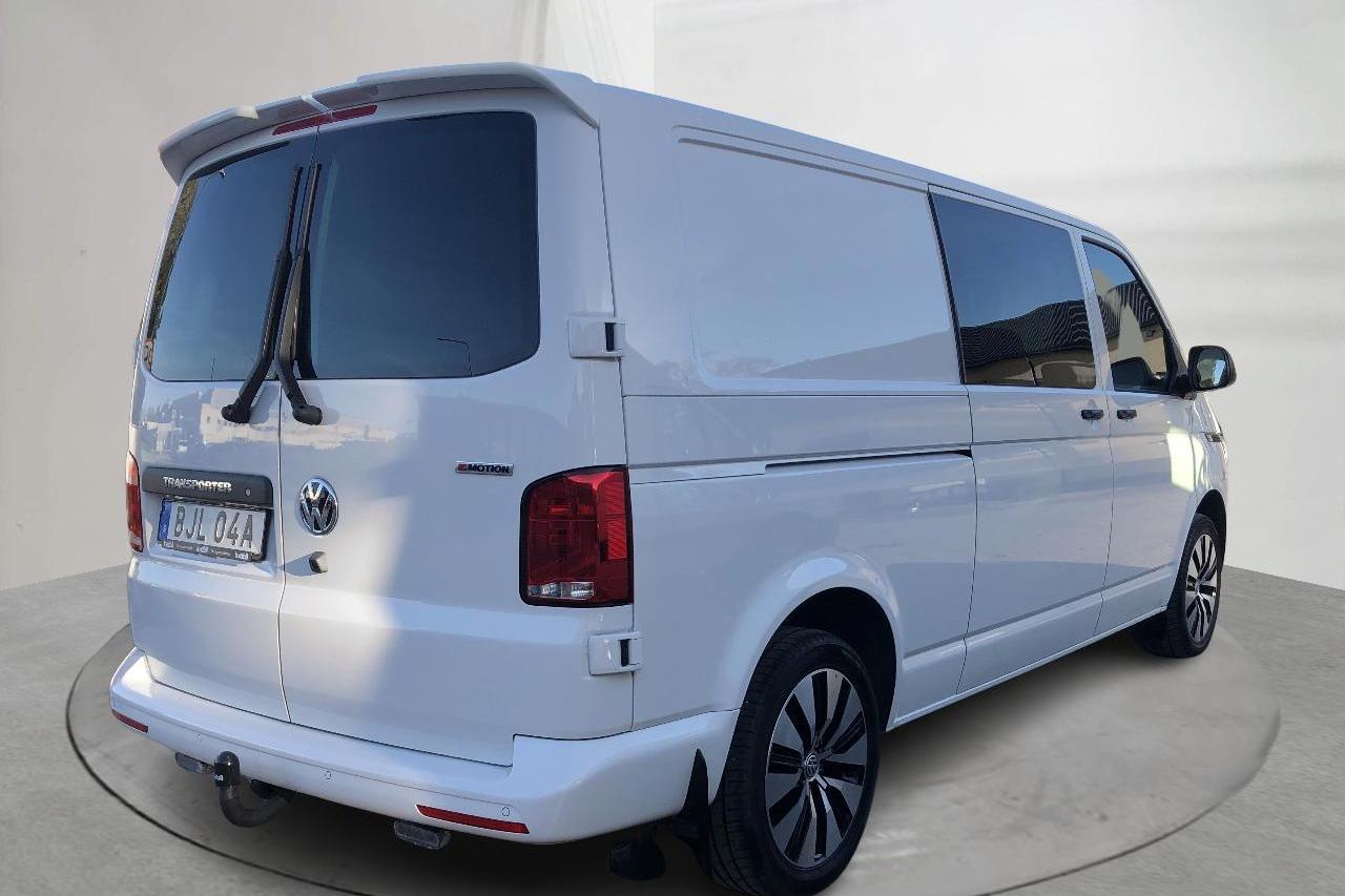 VW Transporter T6.1 Kombi TDI 4MOTION (199hk) - 7 536 mil - Automat - vit - 2021