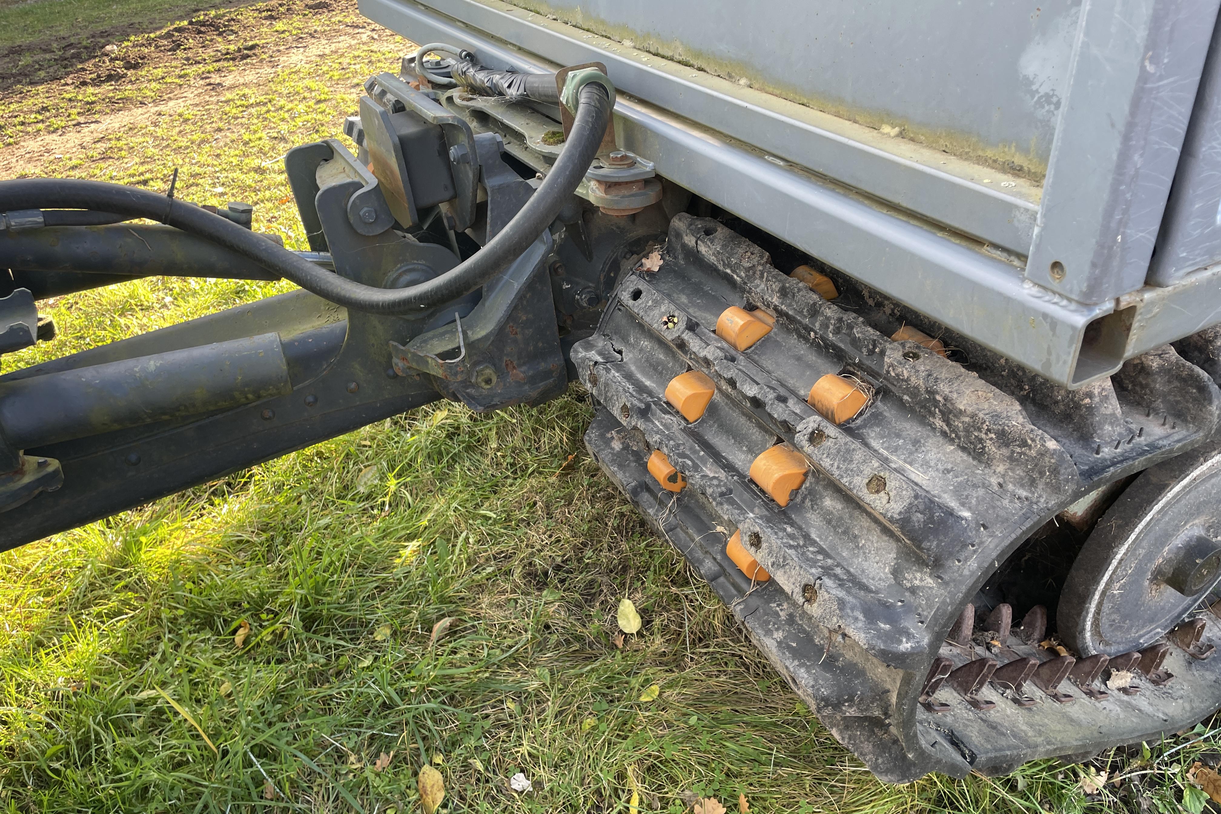 HÄGGLUNDS BV206 Bandvagn + halv terrängvagn - 0 km - Automaattinen - 1980