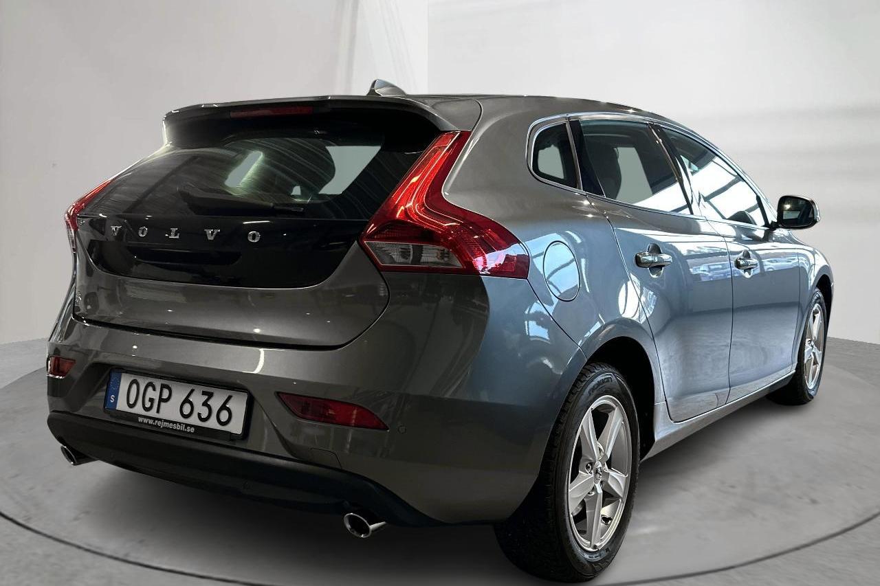 Volvo V40 D3 (150hk) - 67 280 km - Automatic - gray - 2017