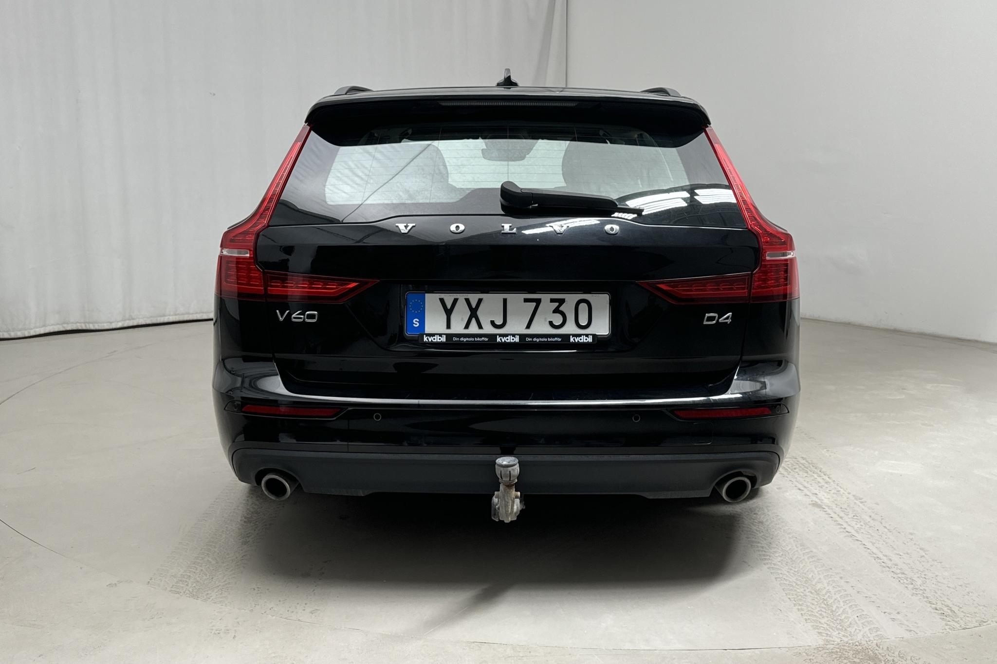 Volvo V60 D4 (190hk) - 11 739 mil - Automat - svart - 2019